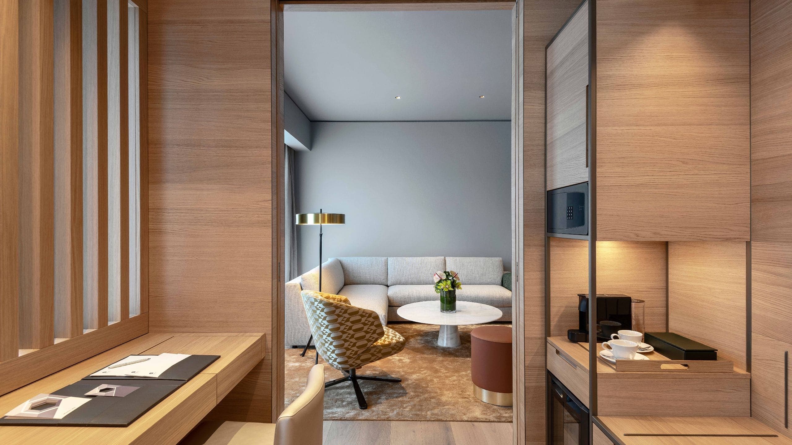 Regency Suite - Image 4