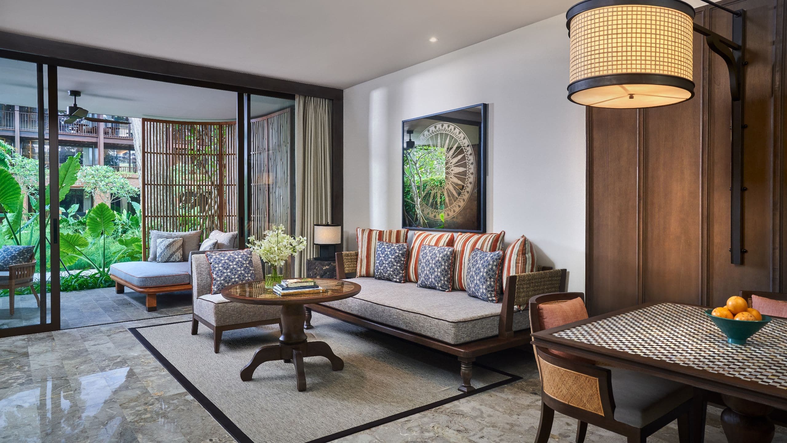 Andaz Deluxe Suite - Image 2