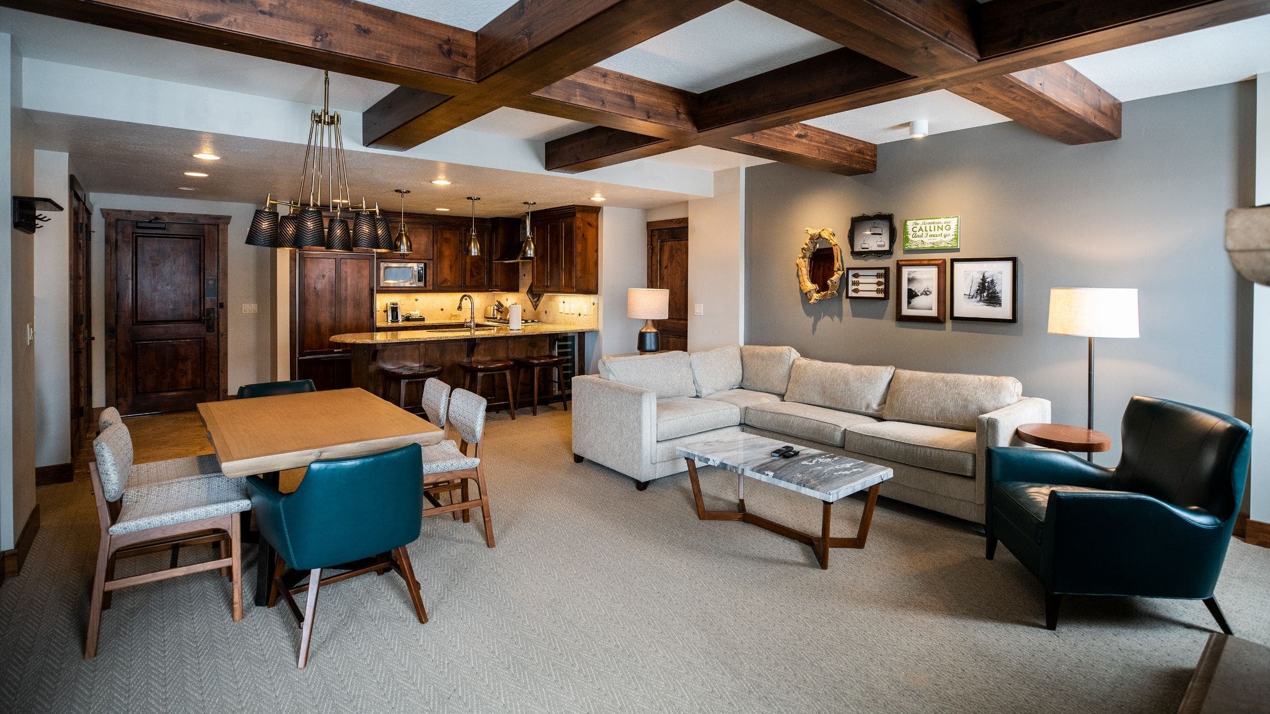 One Bedroom Large Residence - Image 1