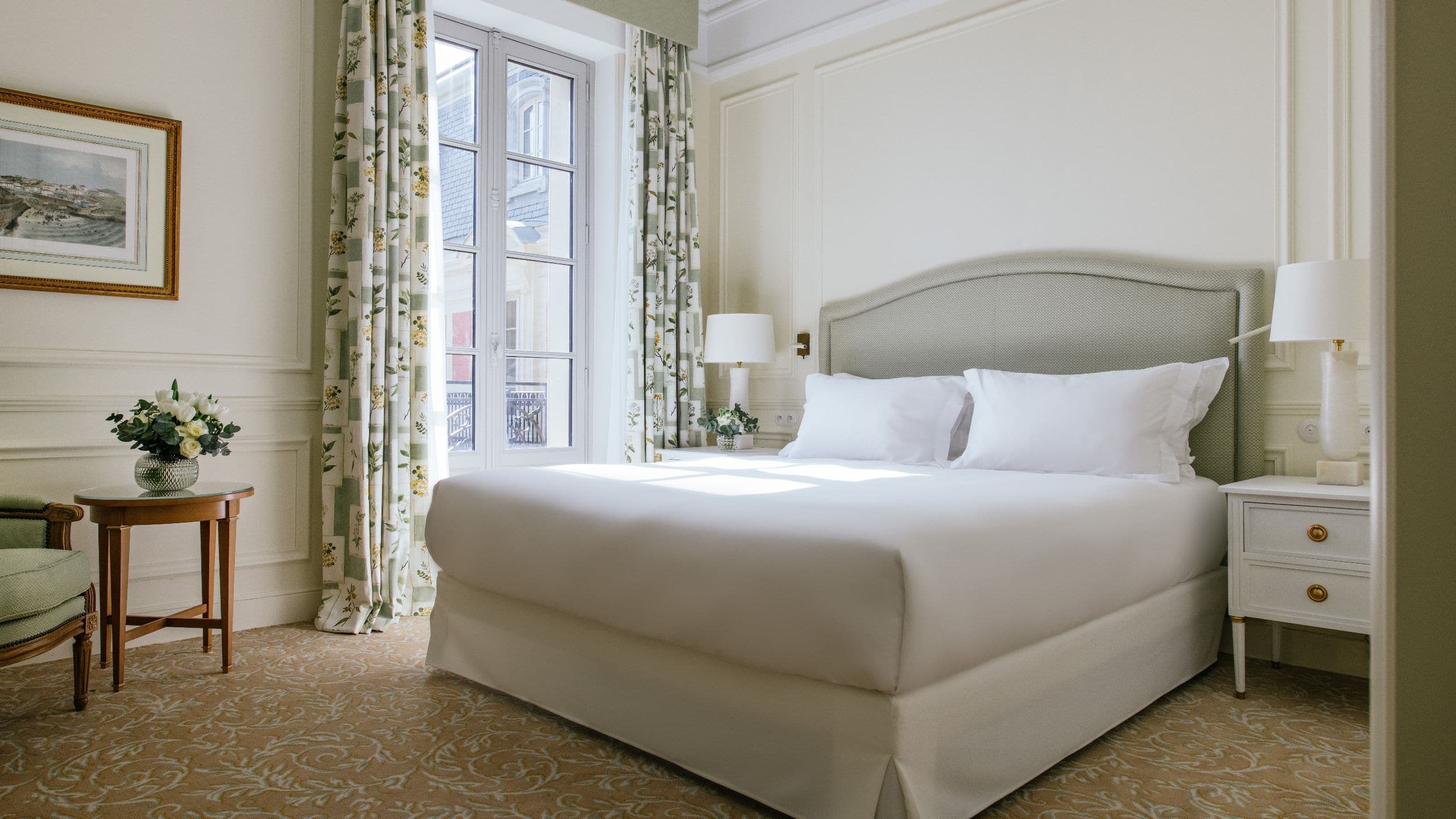 1 King Bed - Image 2