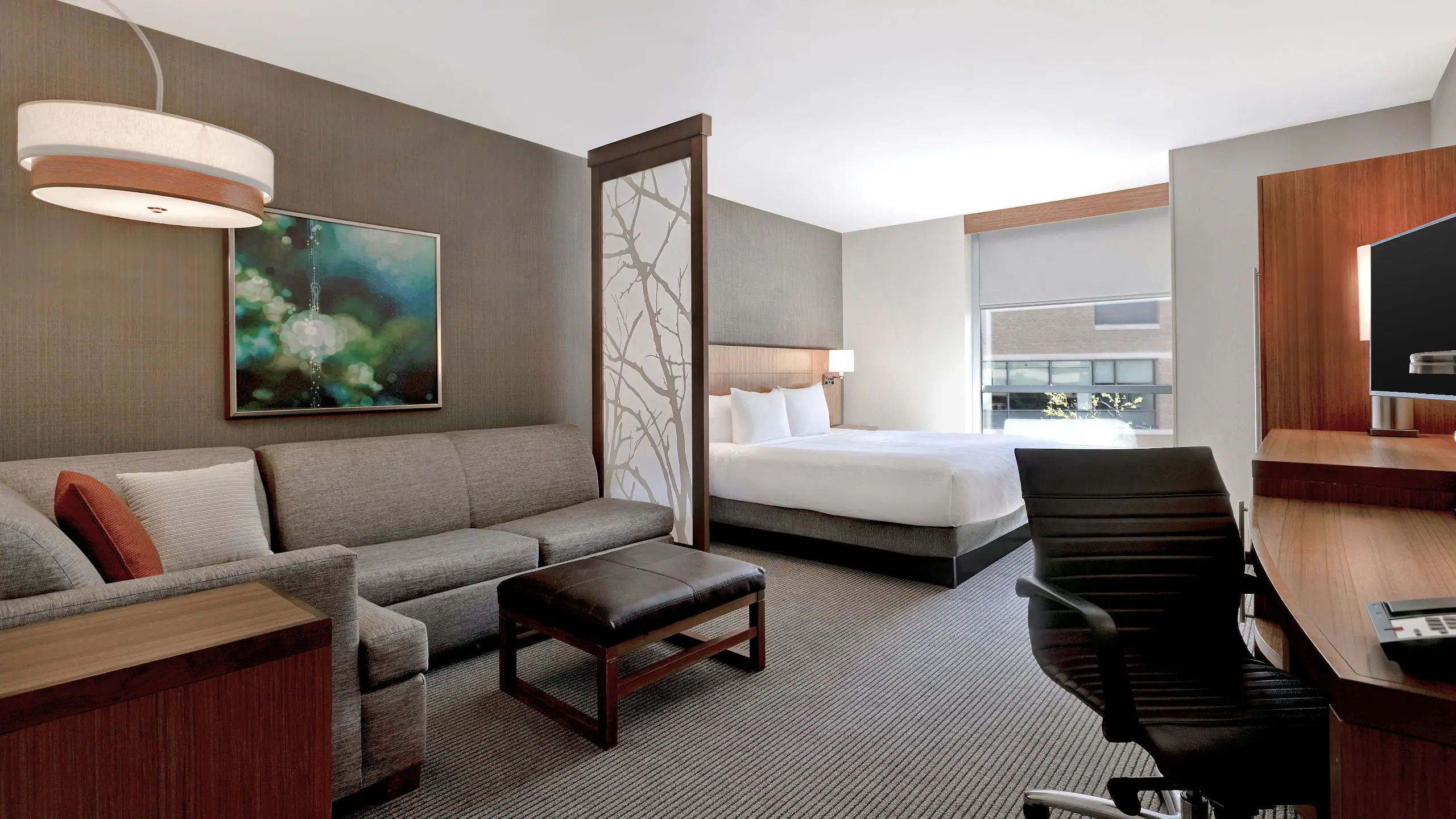 King Bed (With Sofa Bed) - Image 1