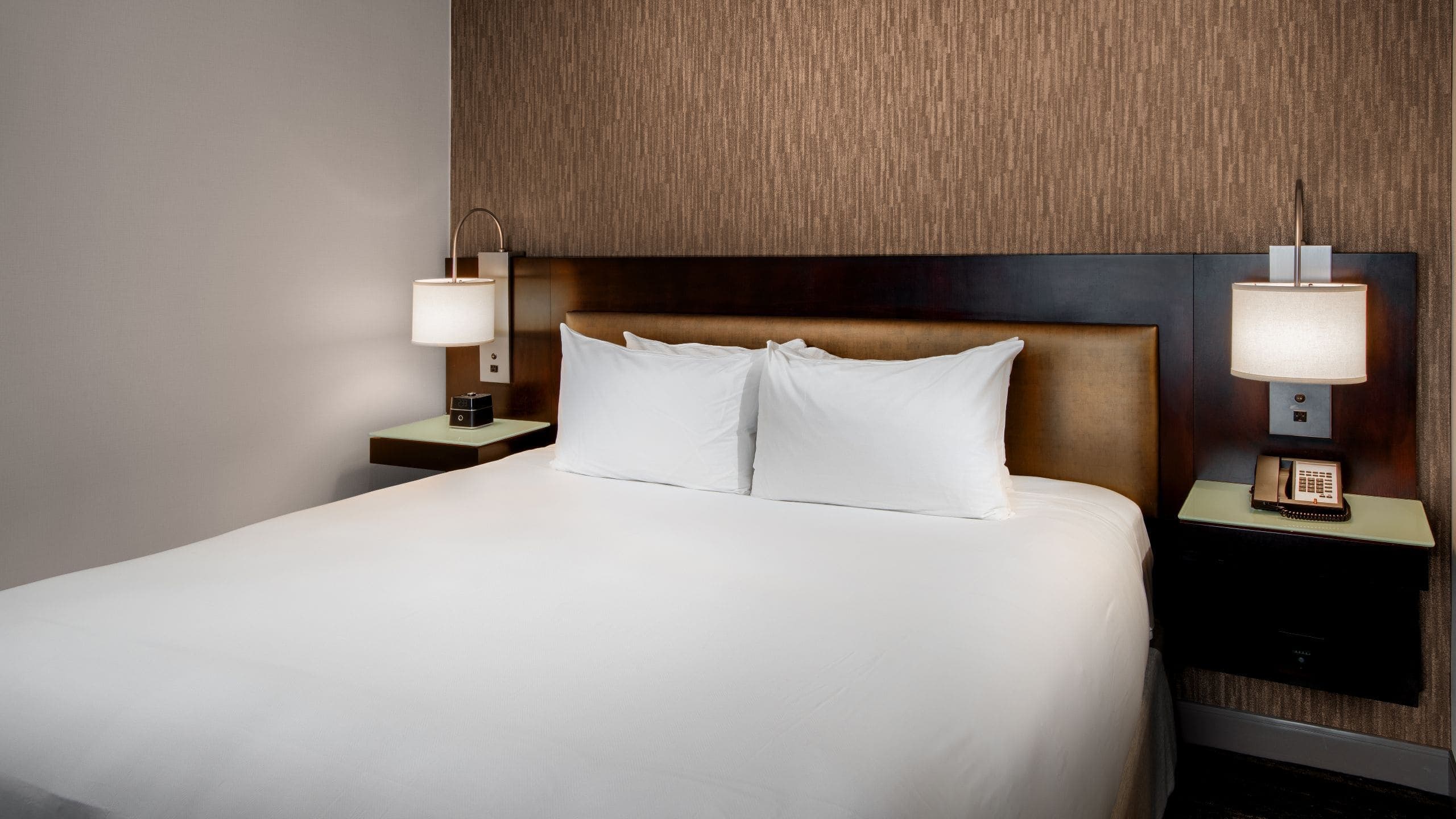 Hyatt Regency Indianapolis - Image 4