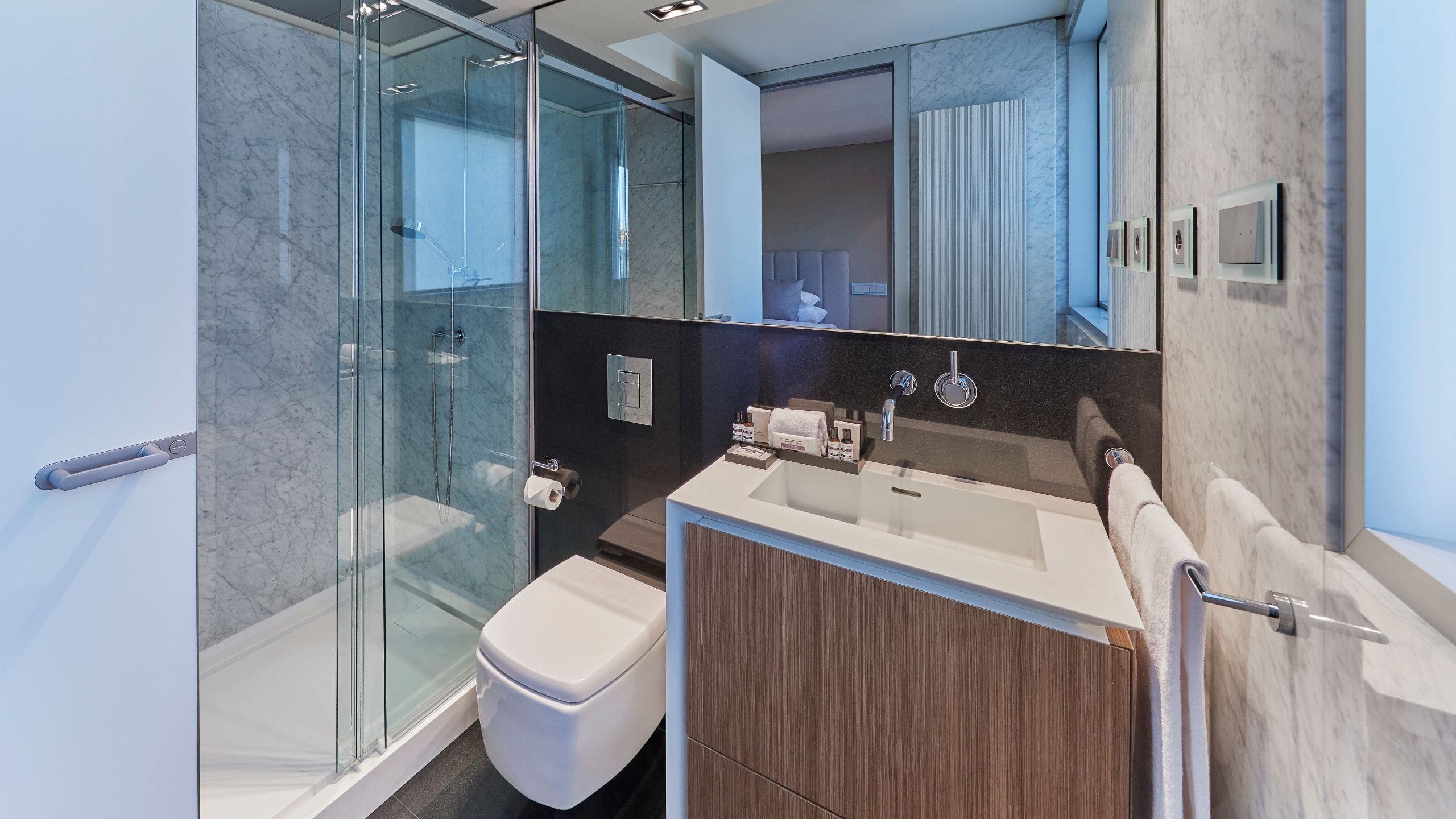 1 Bedroom Apartment - Image 5