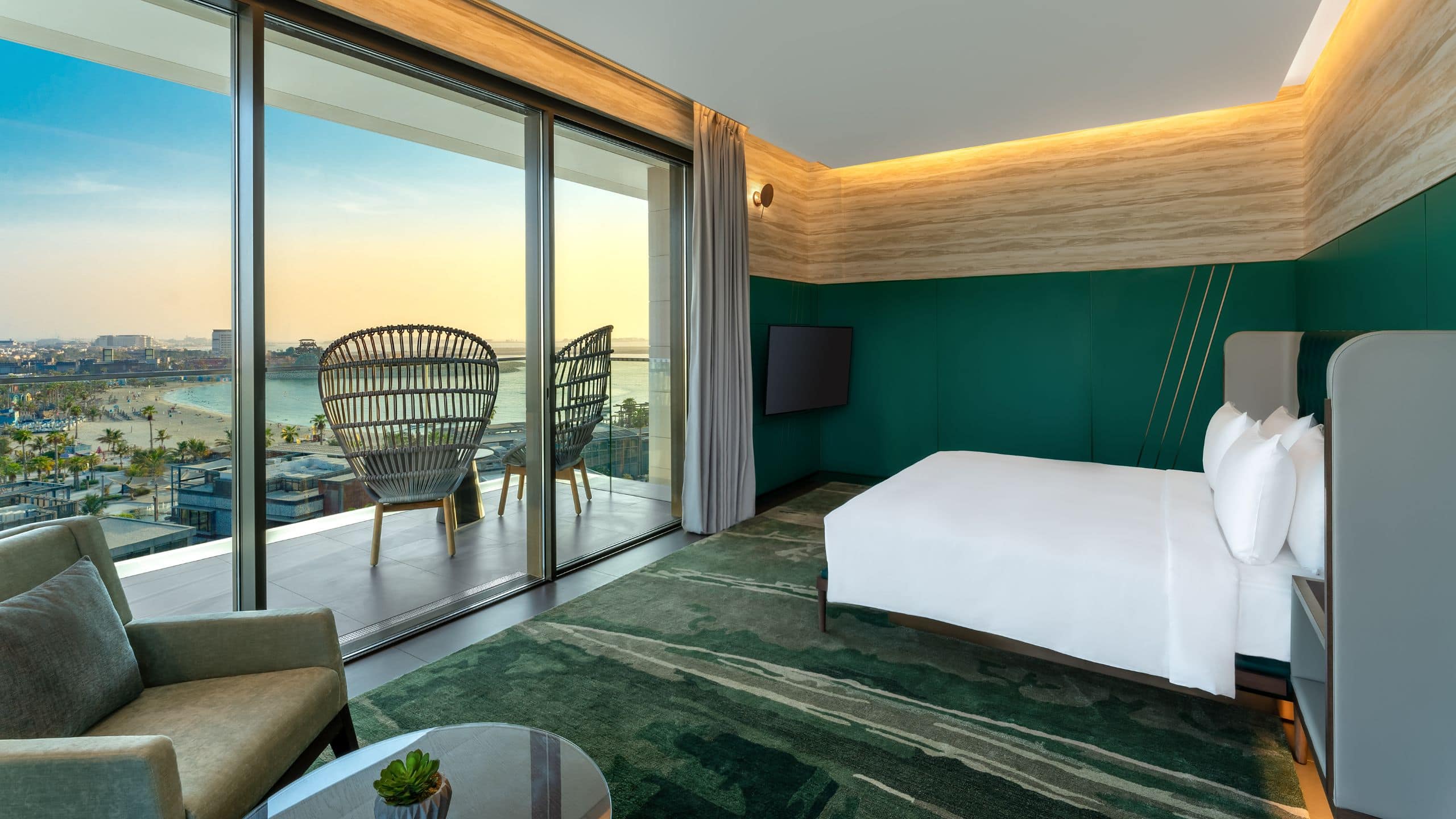 Hyatt Centric Jumeirah Dubai - Image 3