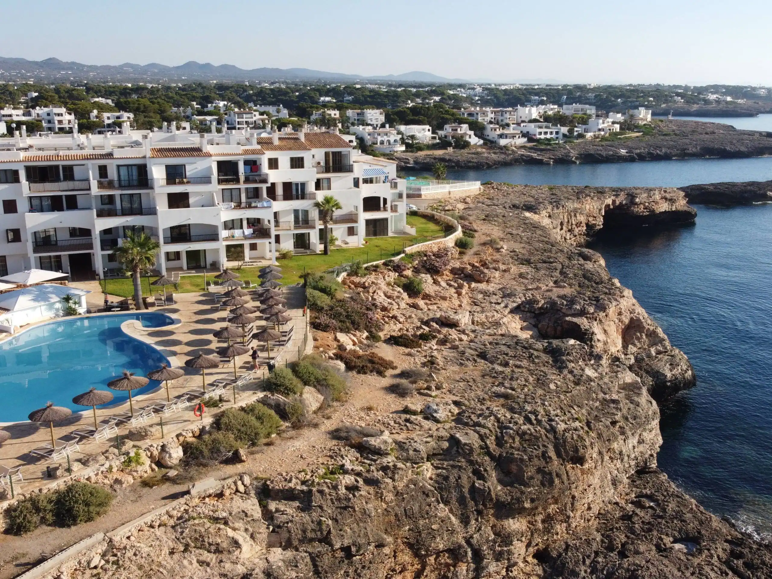 Alua Suites Las Rocas - Image 1