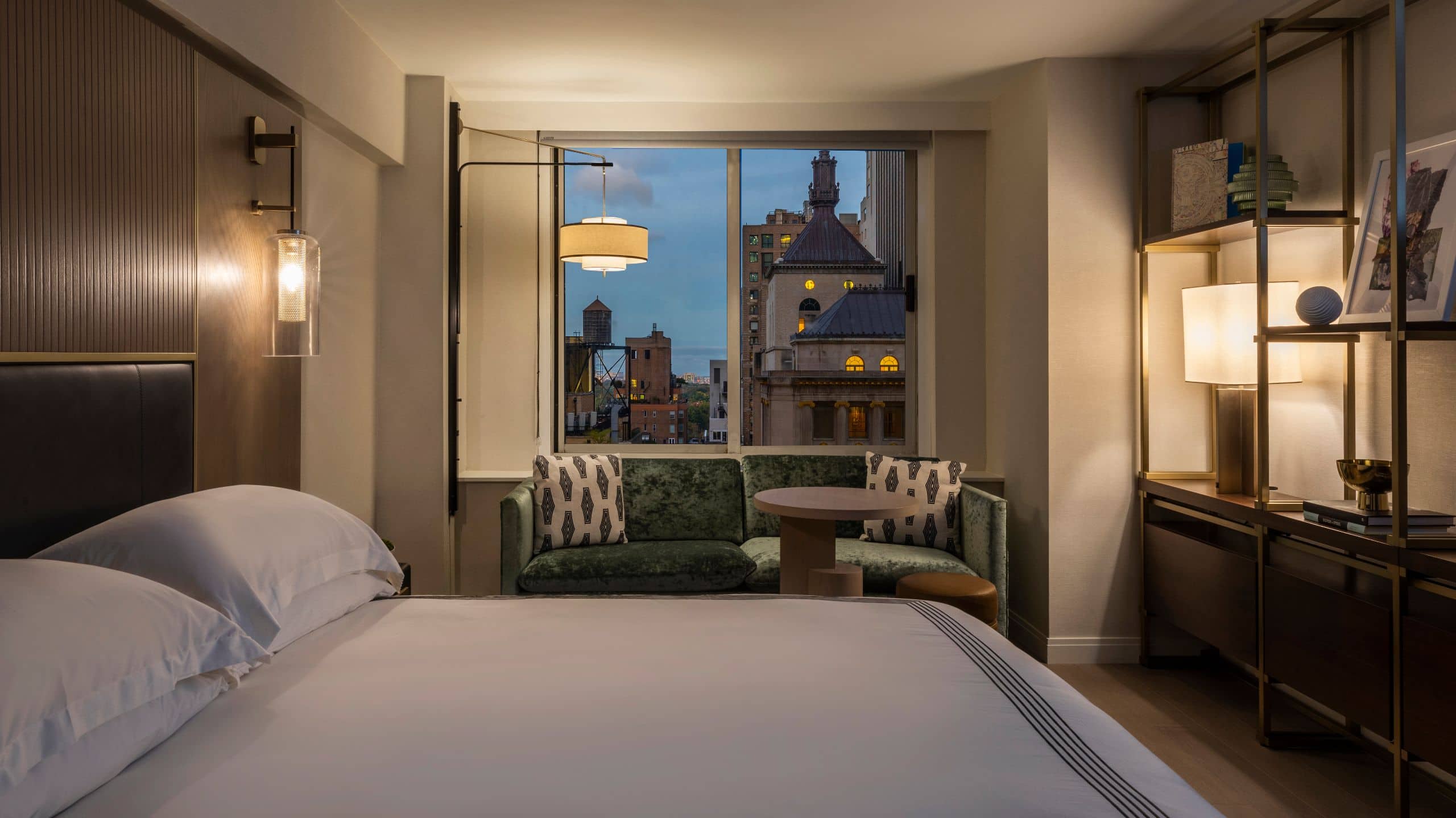 1 King Bed - Image 5