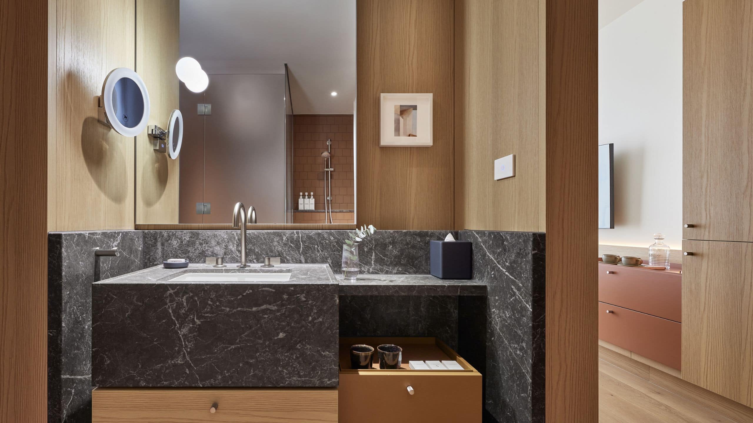 1 King Bed - Image 2