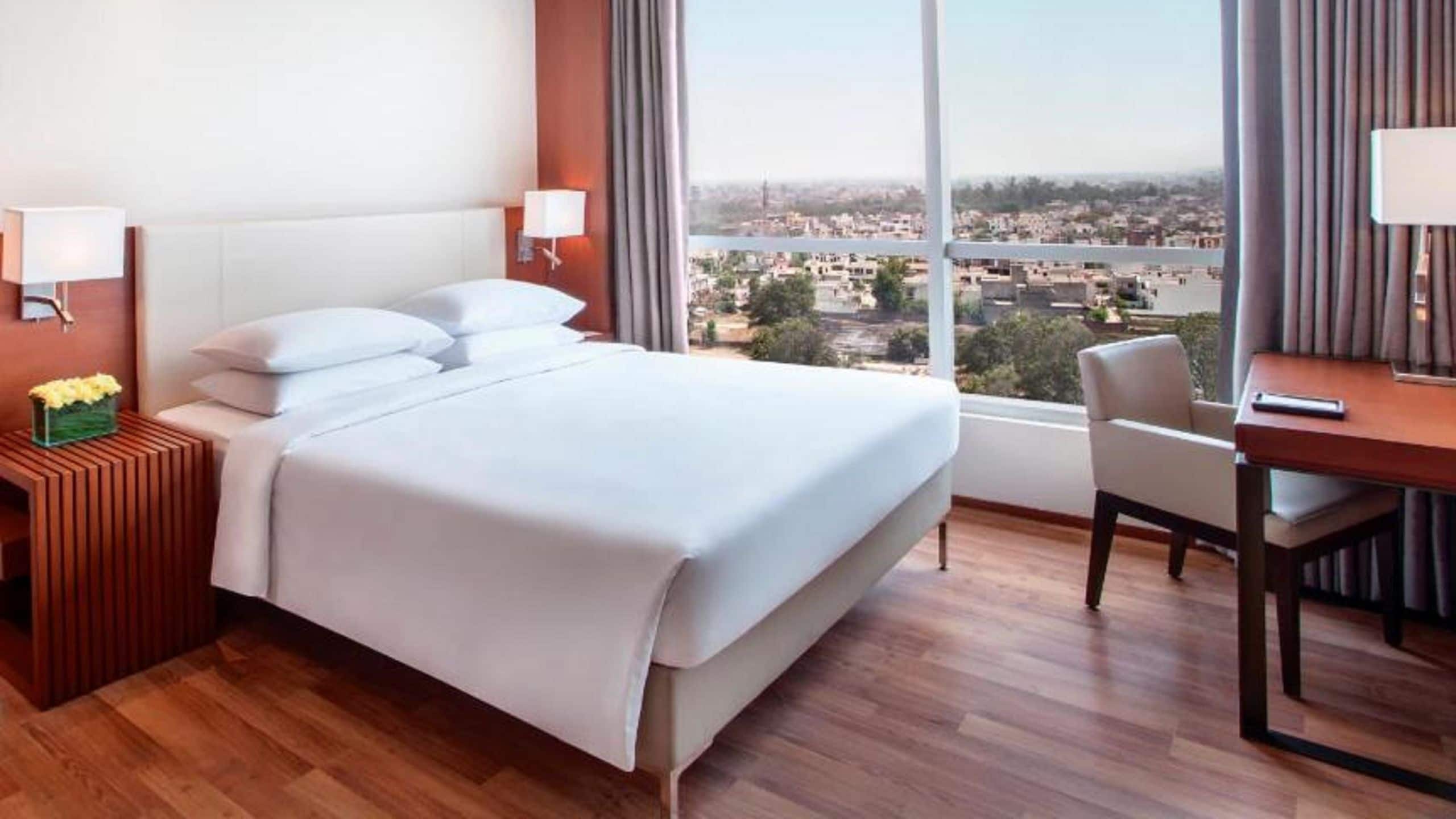 1 King Bed - Image 1