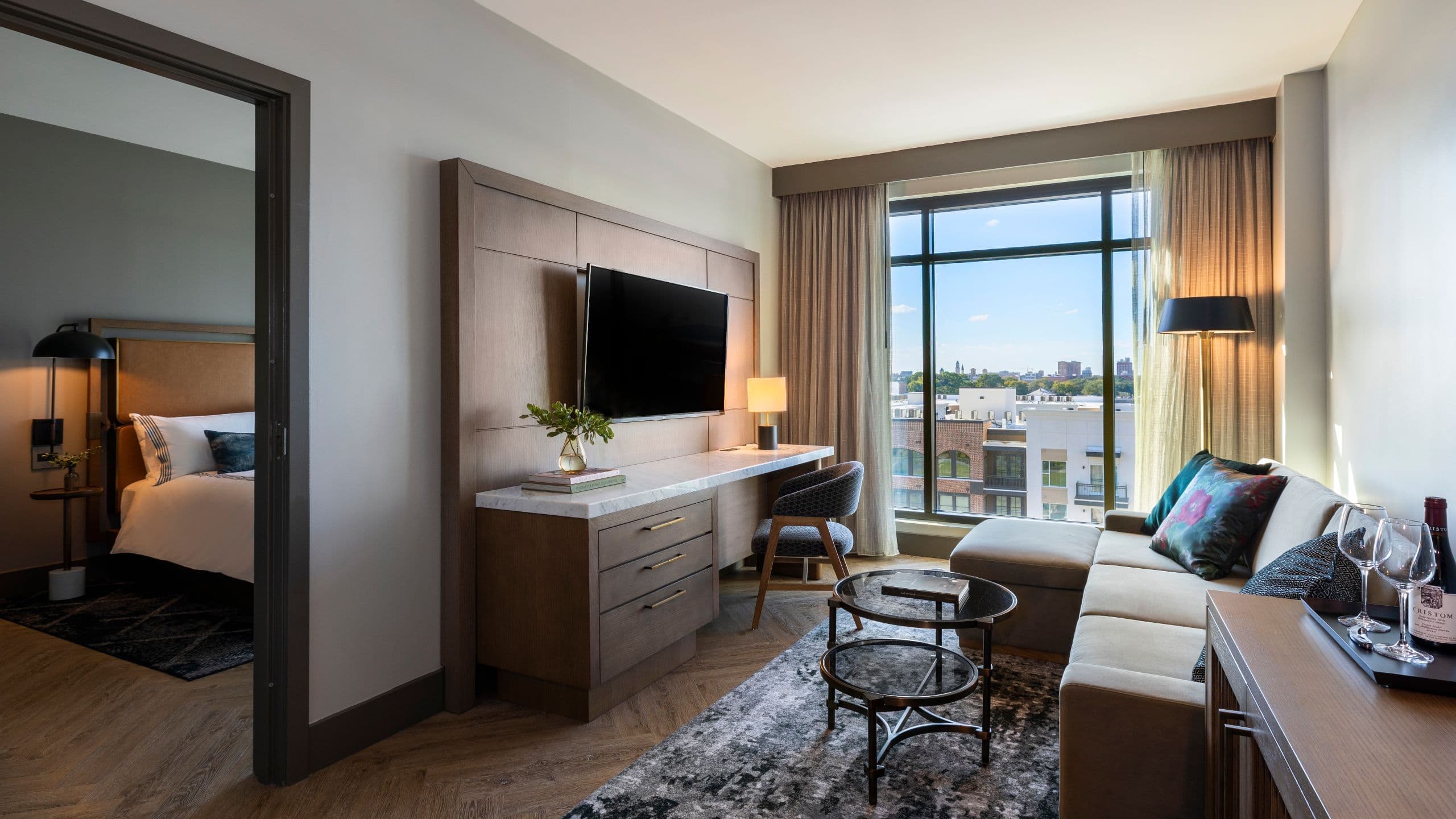 King Suite - Image 2