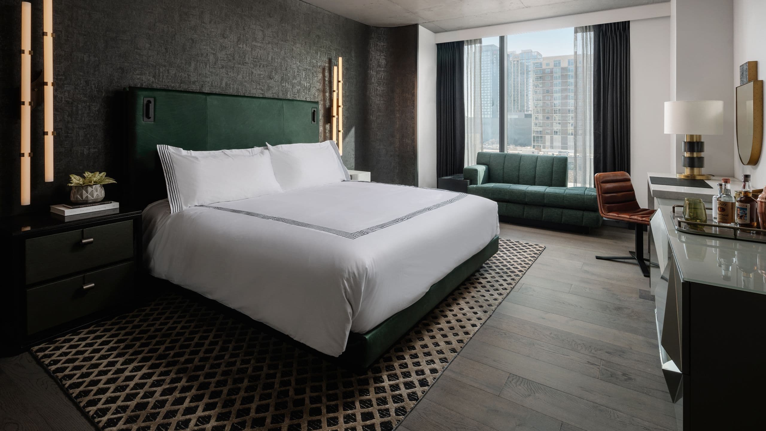 1 King Bed - Image 1