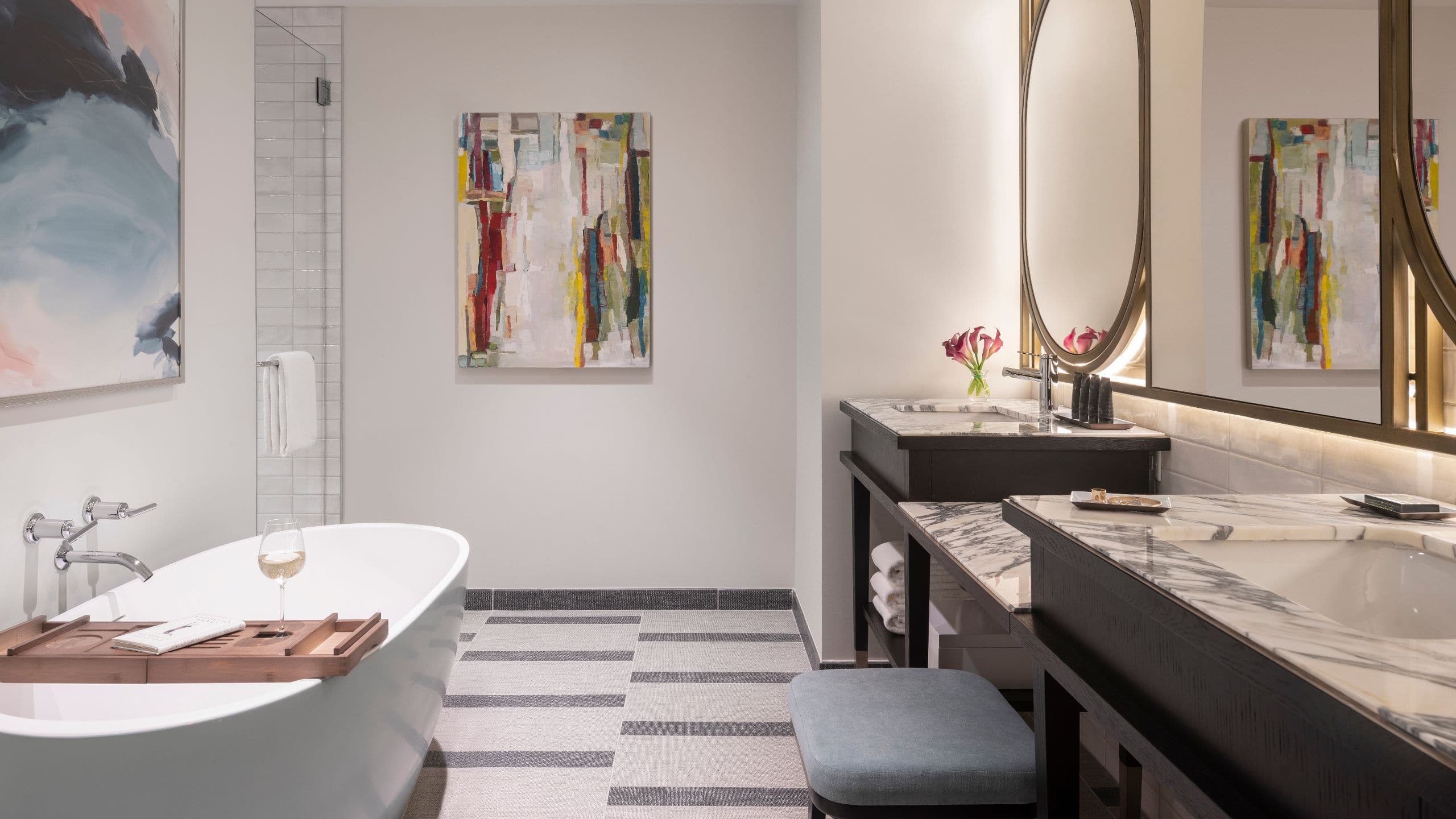 King Suite - Image 1