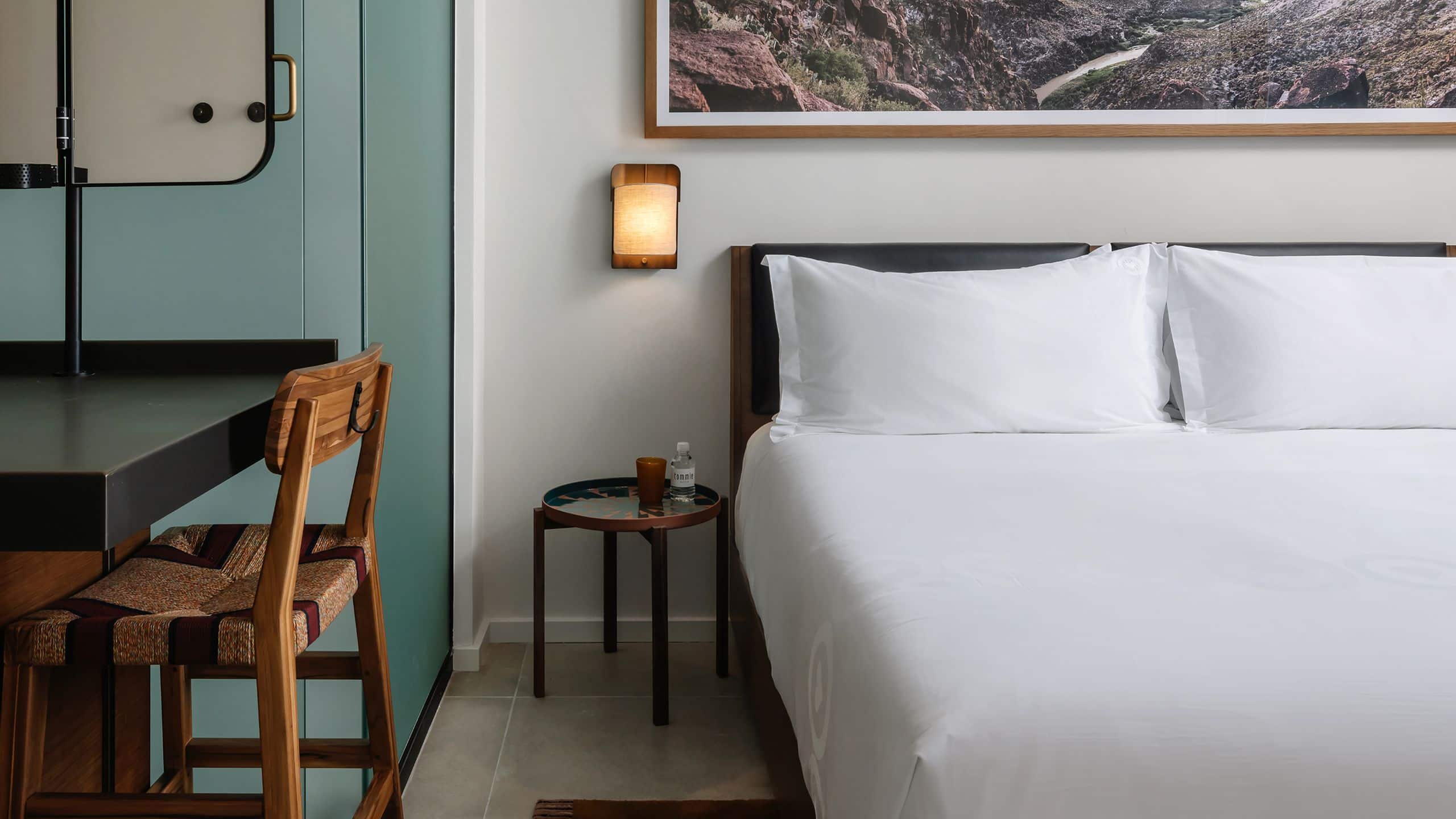 1 King Bed - Image 2