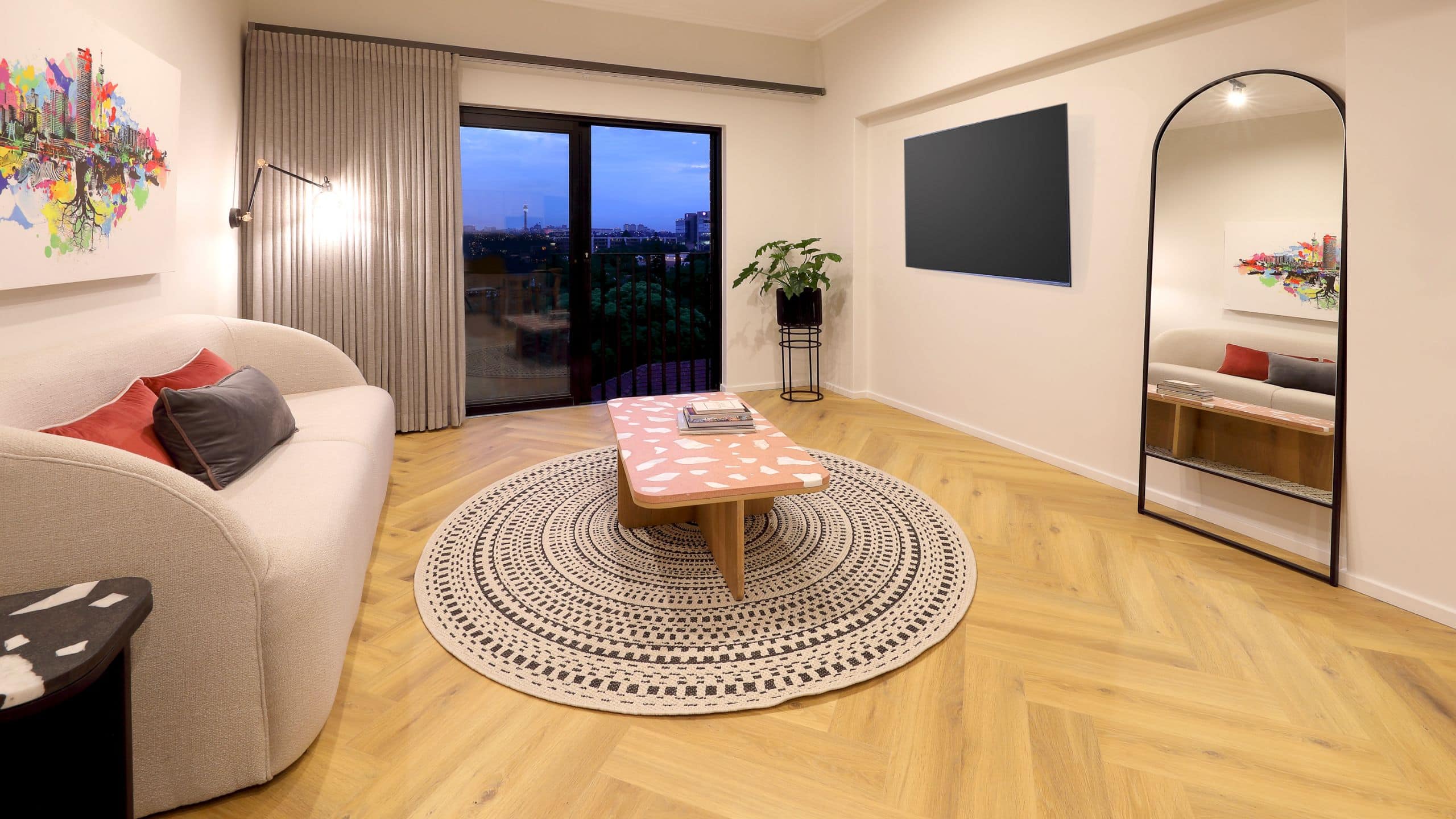 1 Bedroom Suite 1 King Bed - Image 2