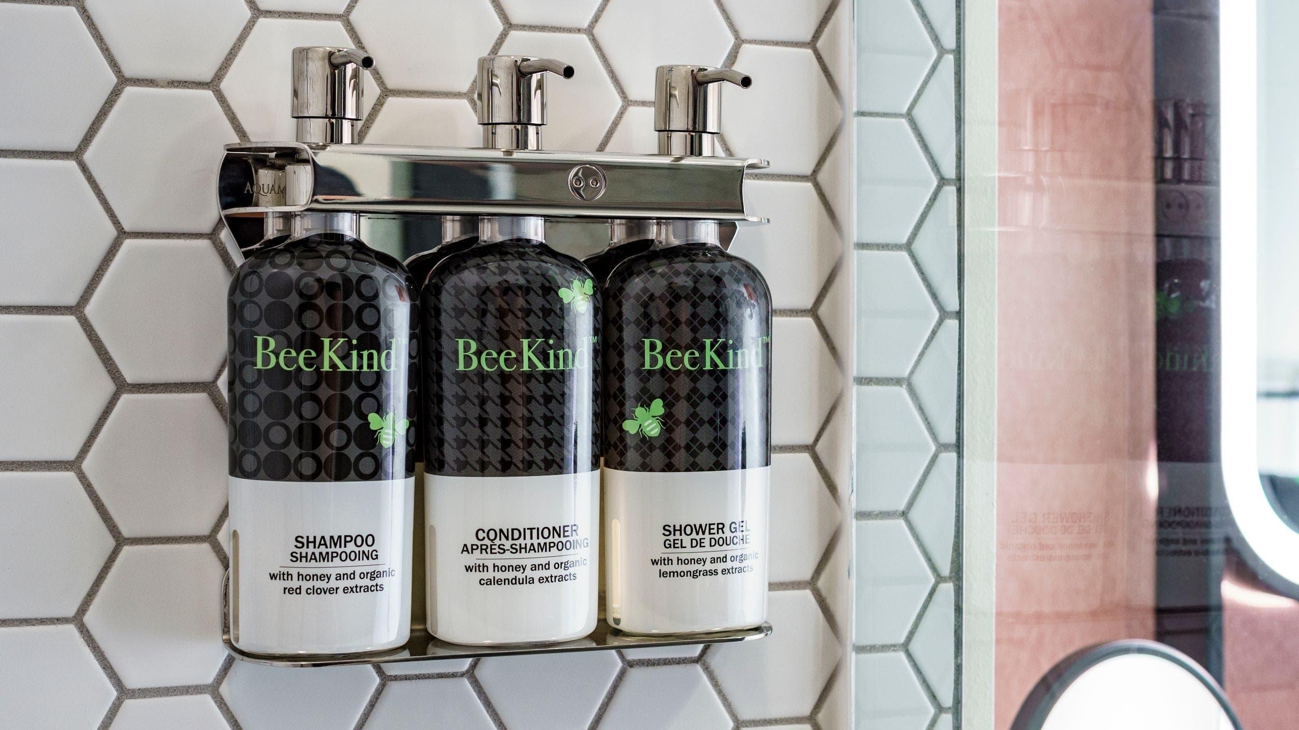 1 King Bed City View High Floor - Image 5