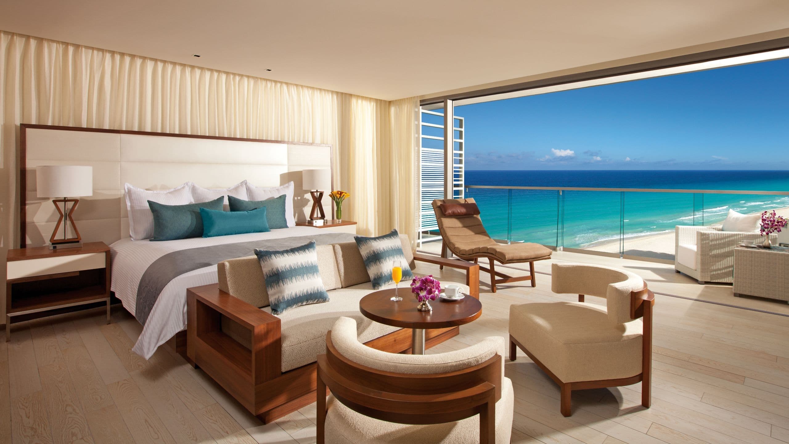 Preferred Club Junior Suite Ocean View - Image 1