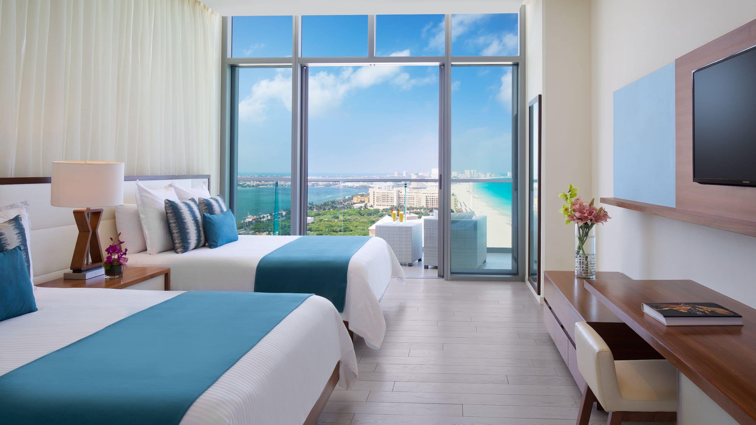 Secrets The Vine Cancun - Image 2