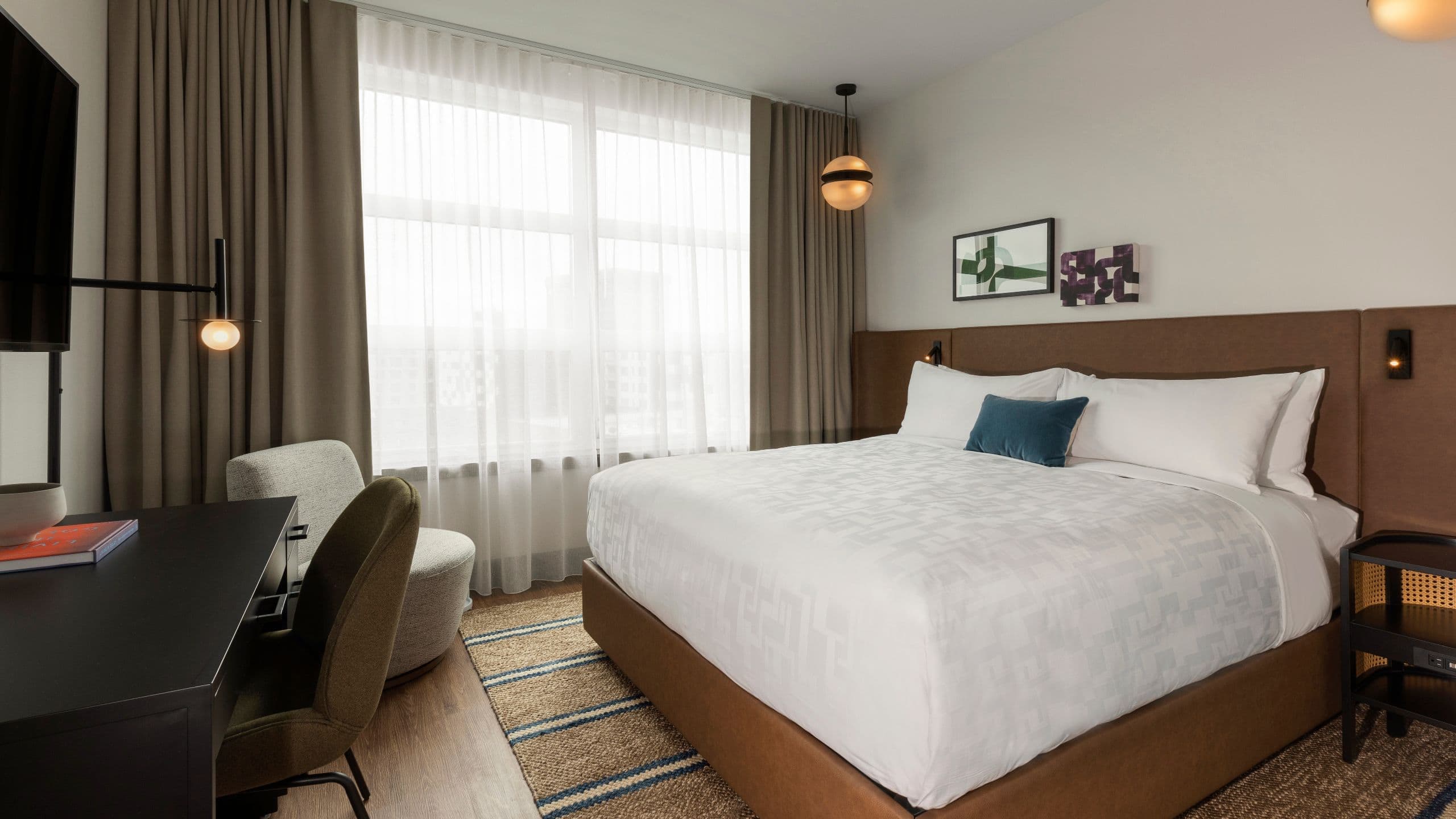 Kissel Uptown Oakland - Image 2