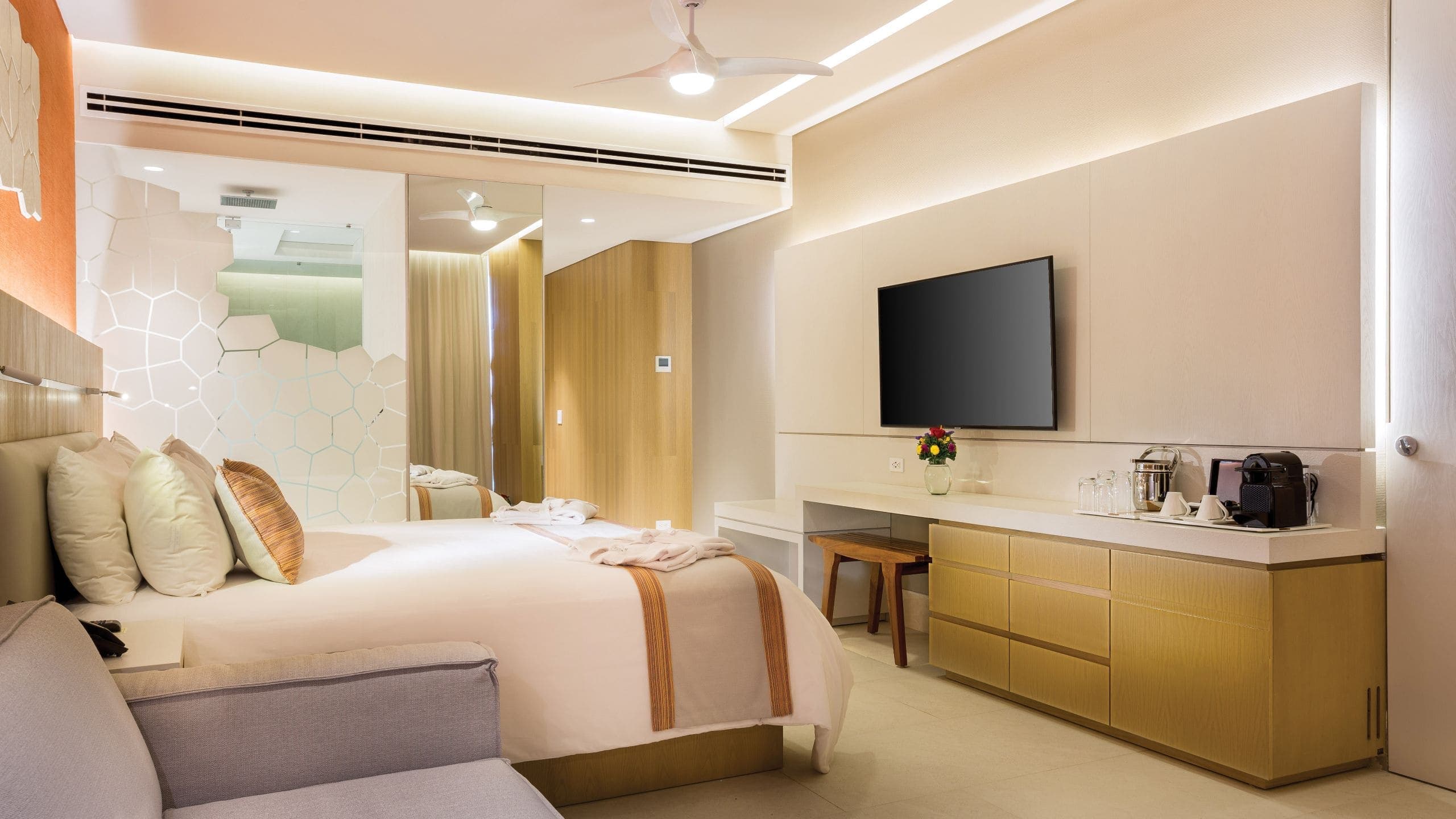 Dreams Vista Cancun Golf & Spa Resort - Image 3