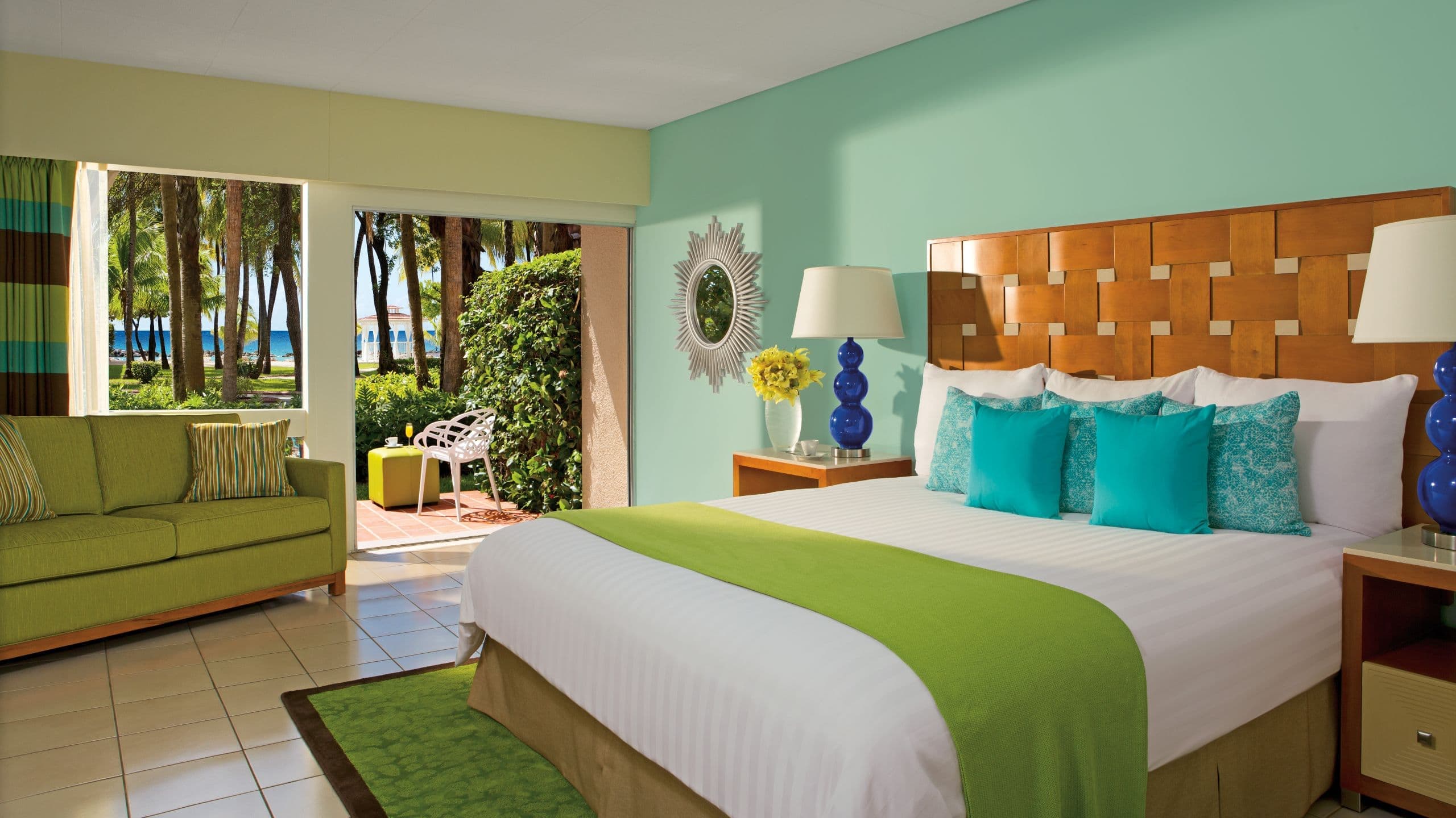 Sunscape Curaçao Resort, Spa & Casino - Image 2