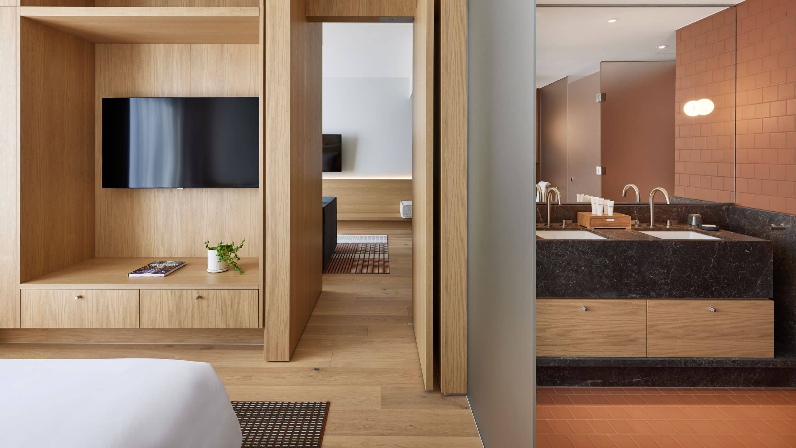 Hyatt Centric Melbourne - Image 5