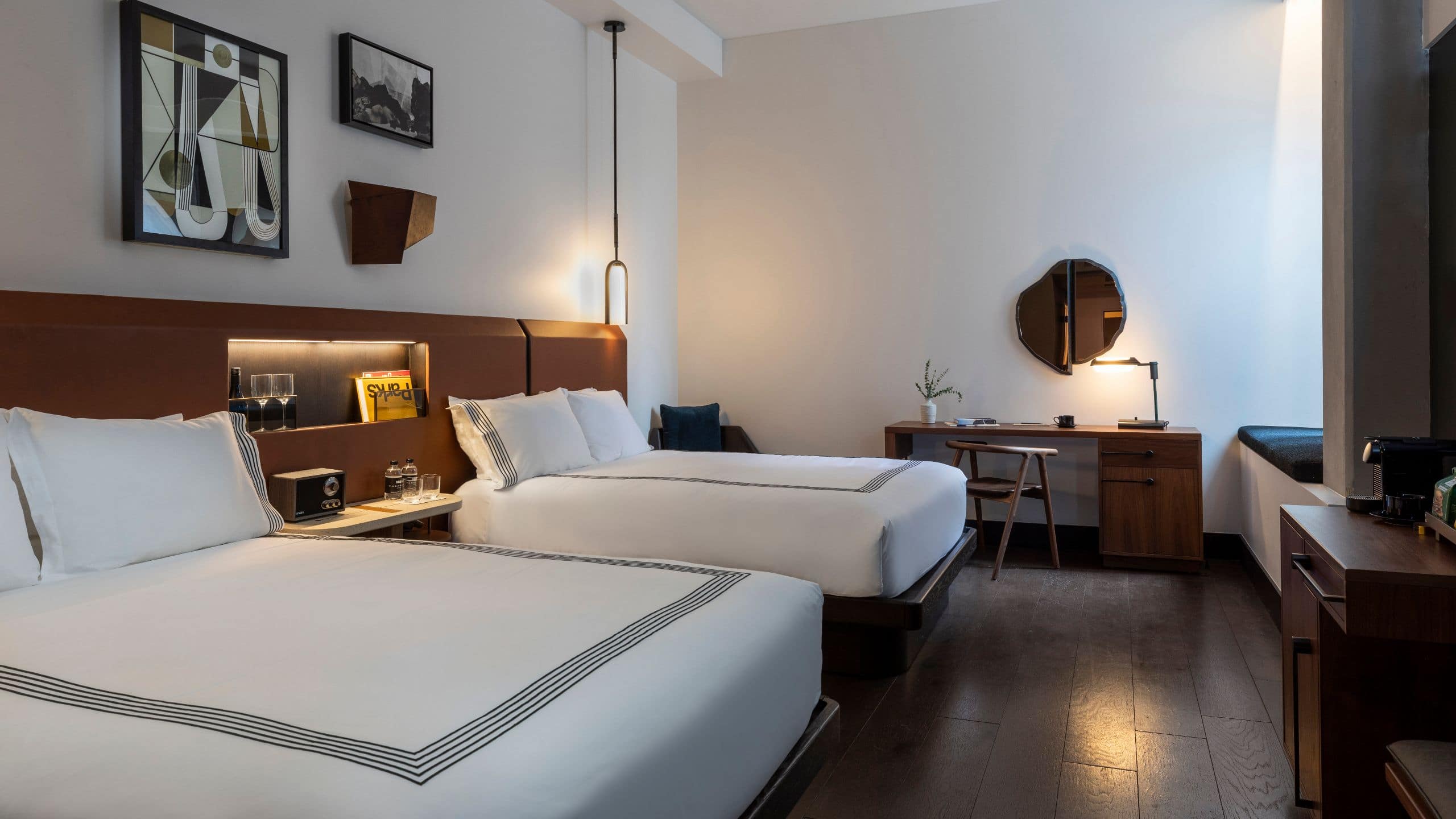 2 Queens Accessible Shower with Grab Bar - Image 3