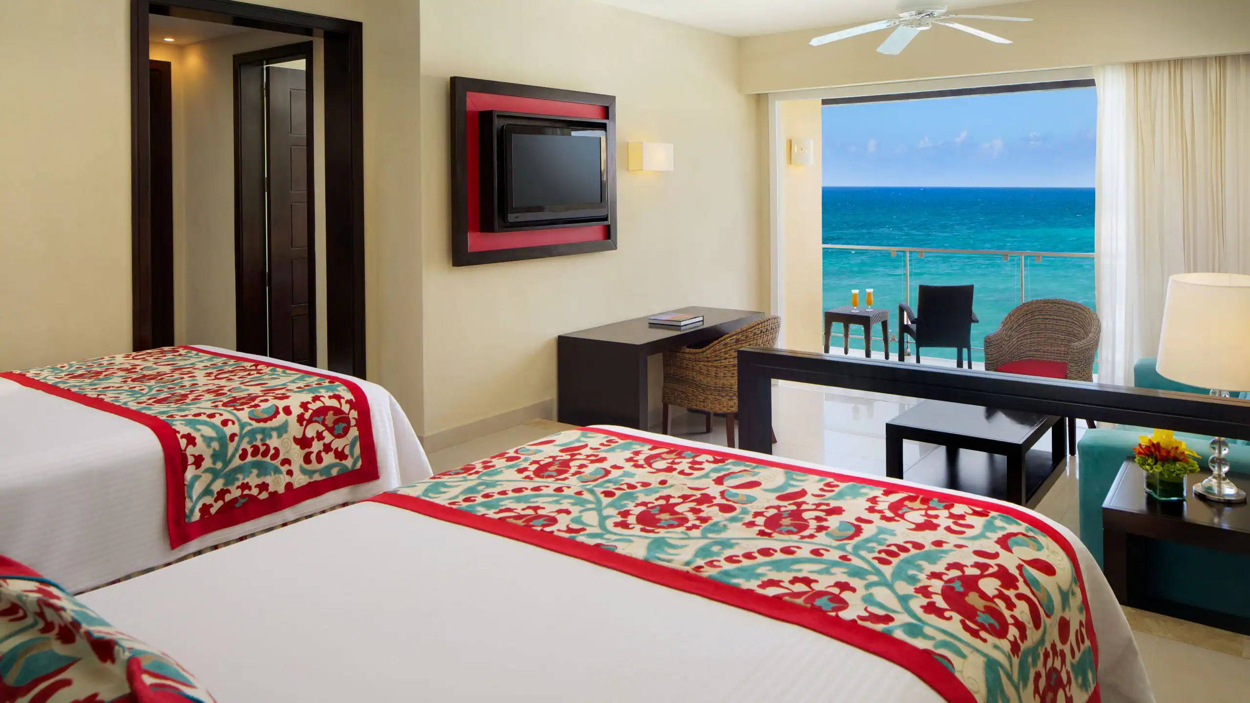 Dreams Jade Resort & Spa - Image 2