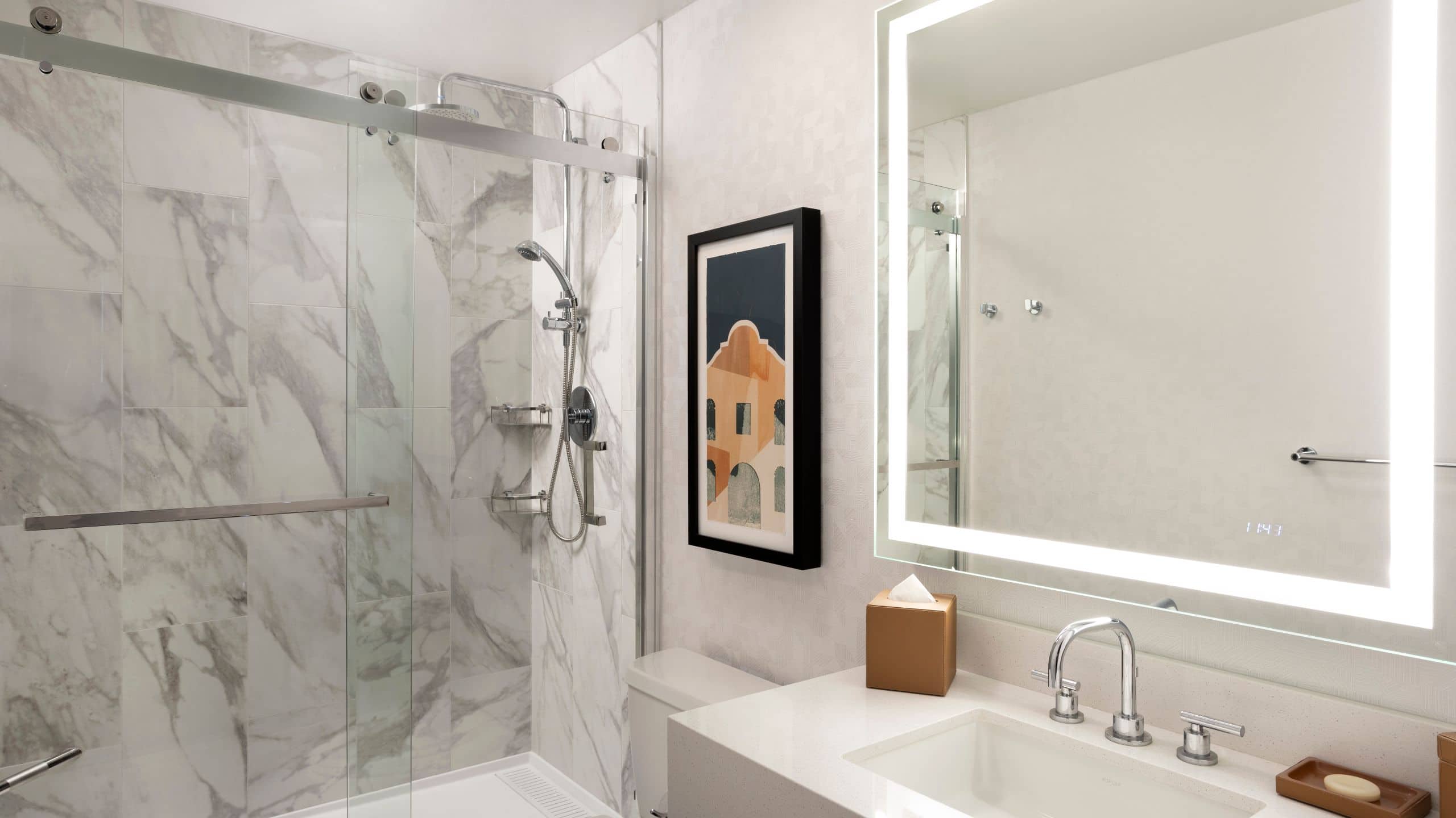 1 King Bed - Image 2