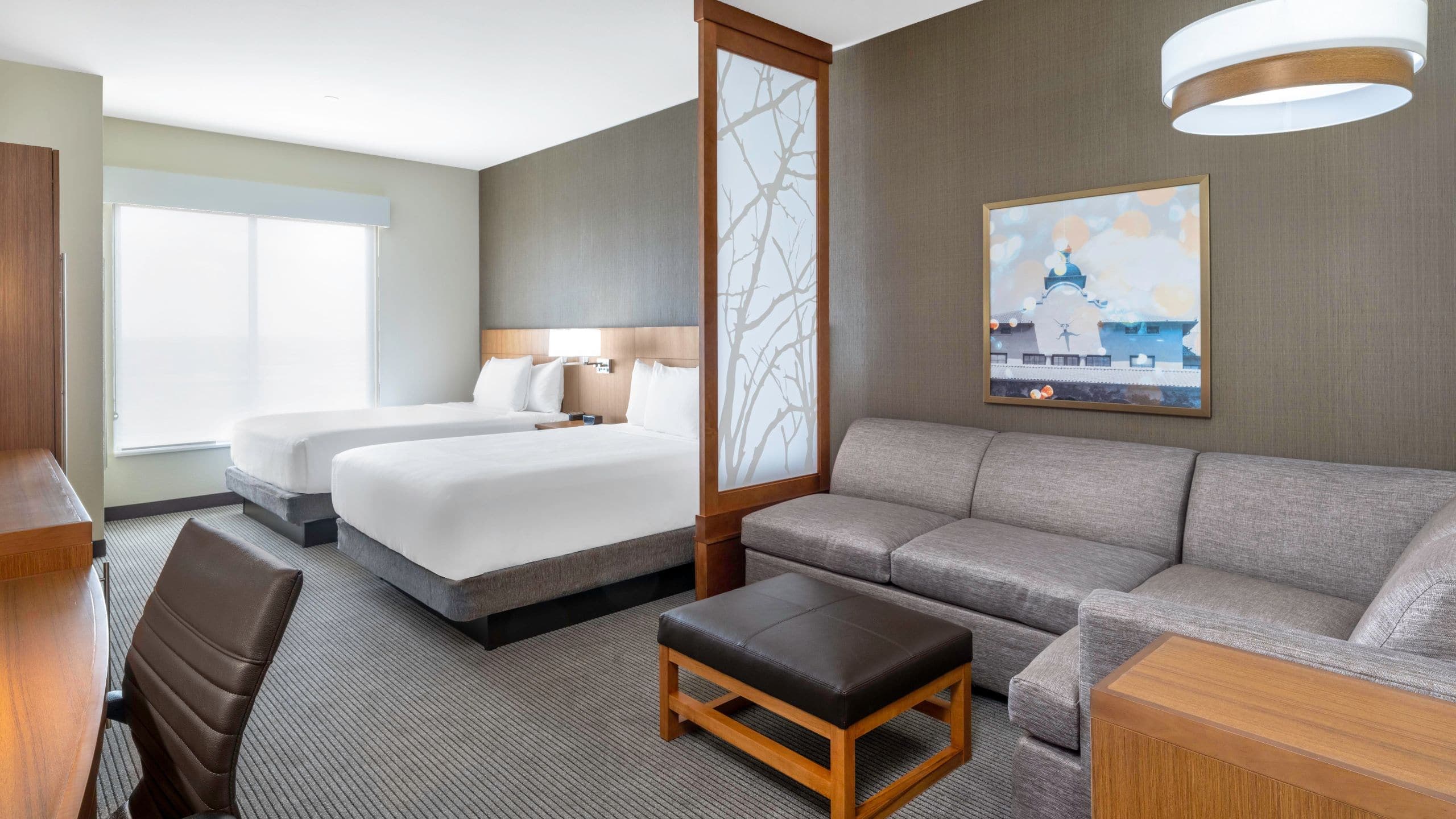Accessible | Two Queen Beds (plus Sofa Bed) / Roll-in Shower - Image 1