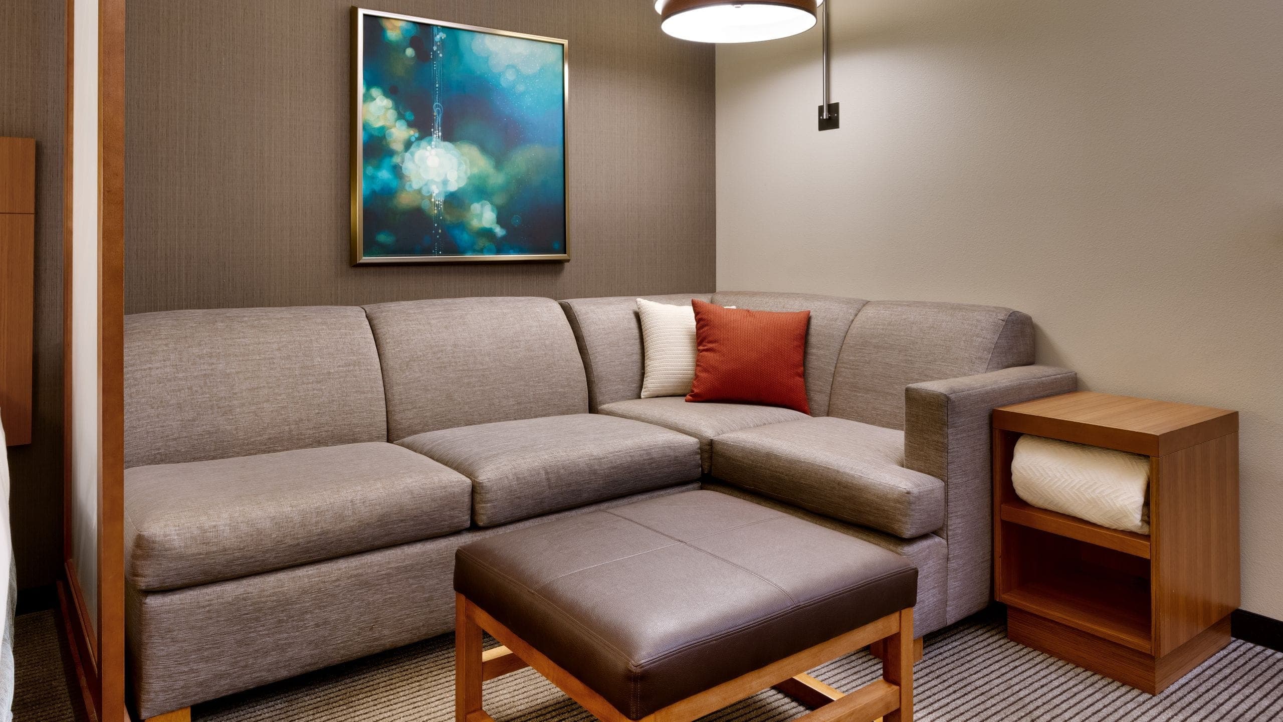 Two Queen Beds - Image 2