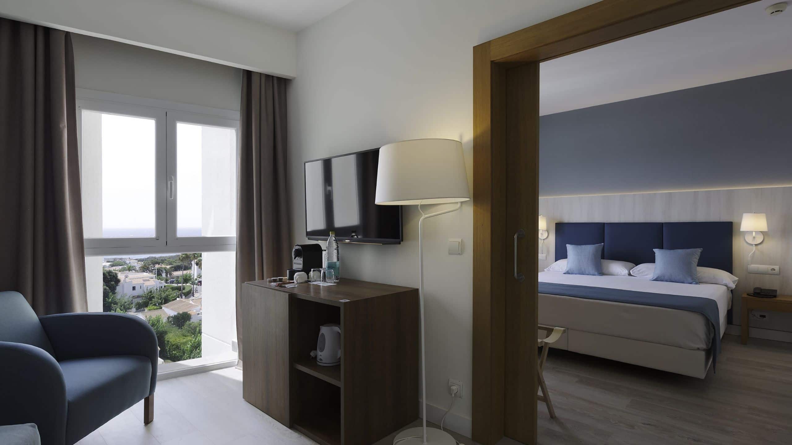 Alua Illa de Menorca - Image 4