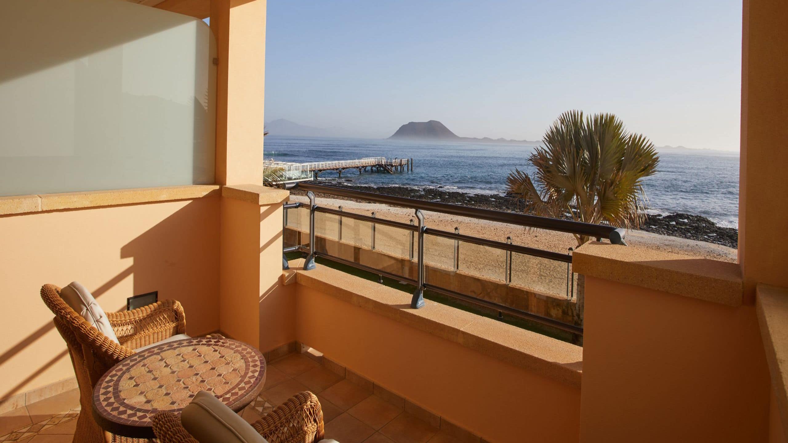 Preferred Club Junior Suite Frontal Ocean View - Image 6