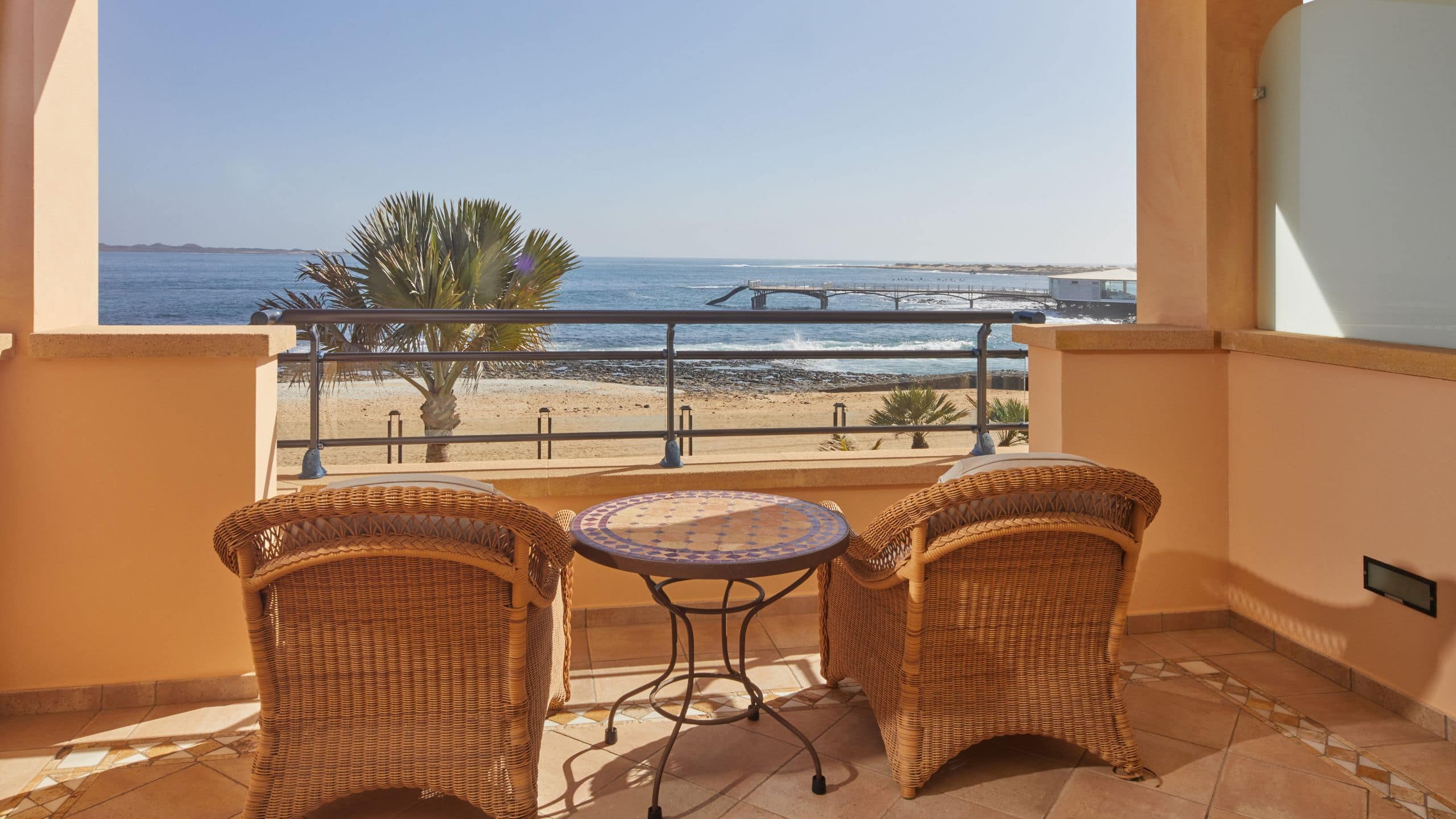 Preferred Club Junior Suite Frontal Ocean View - Image 3