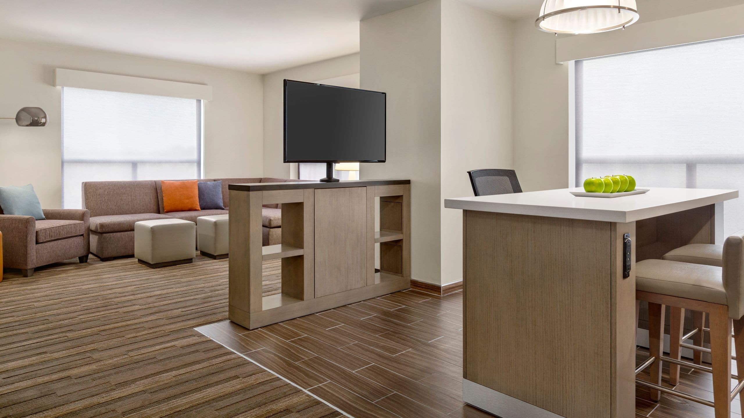 Hyatt House Bryan / College Station - Image 3