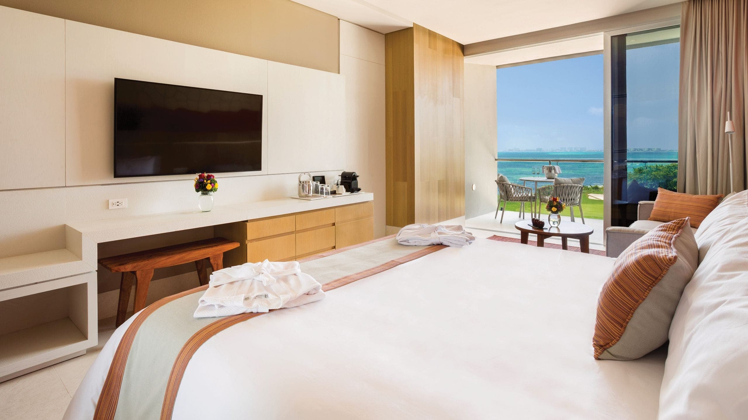 Dreams Vista Cancun Golf & Spa Resort - Image 3