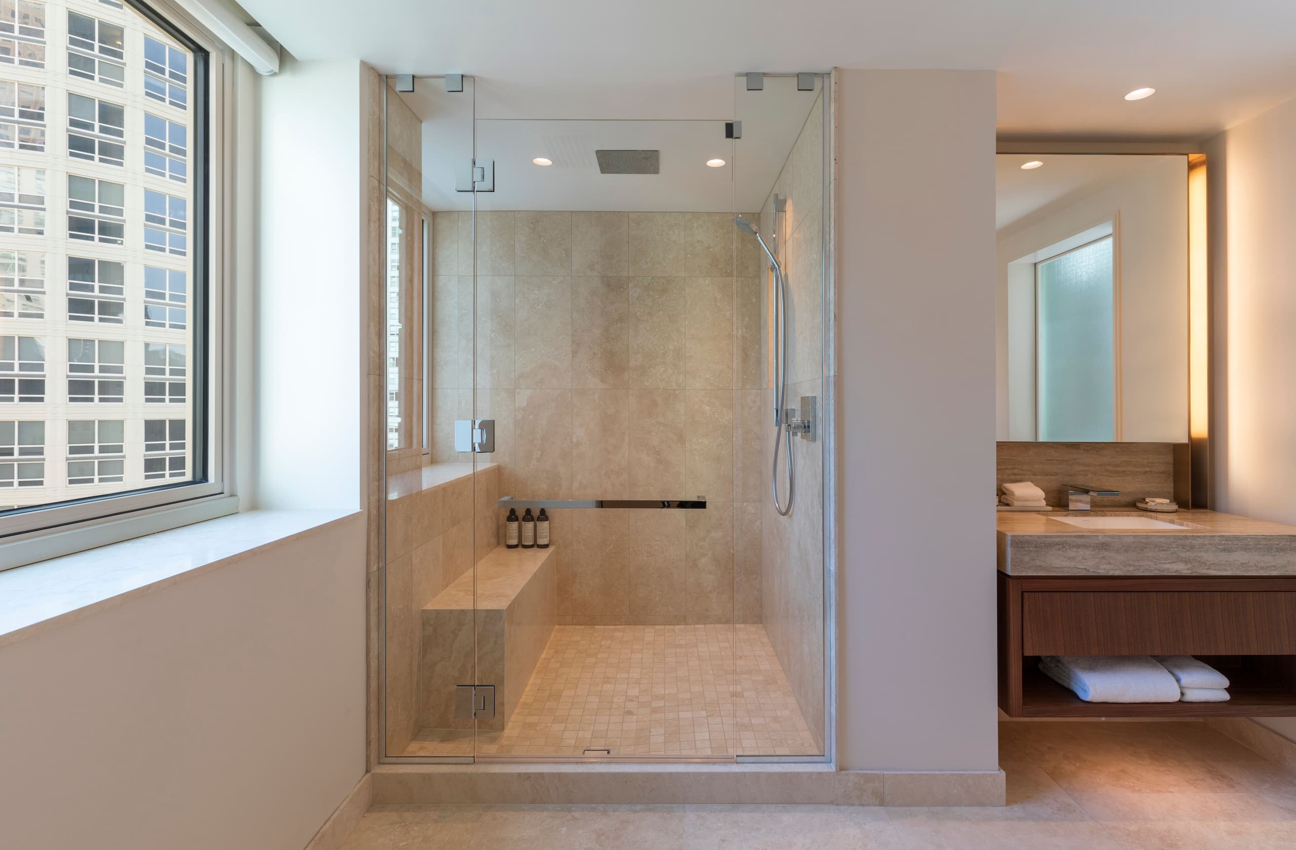 1 King Bed - Image 2