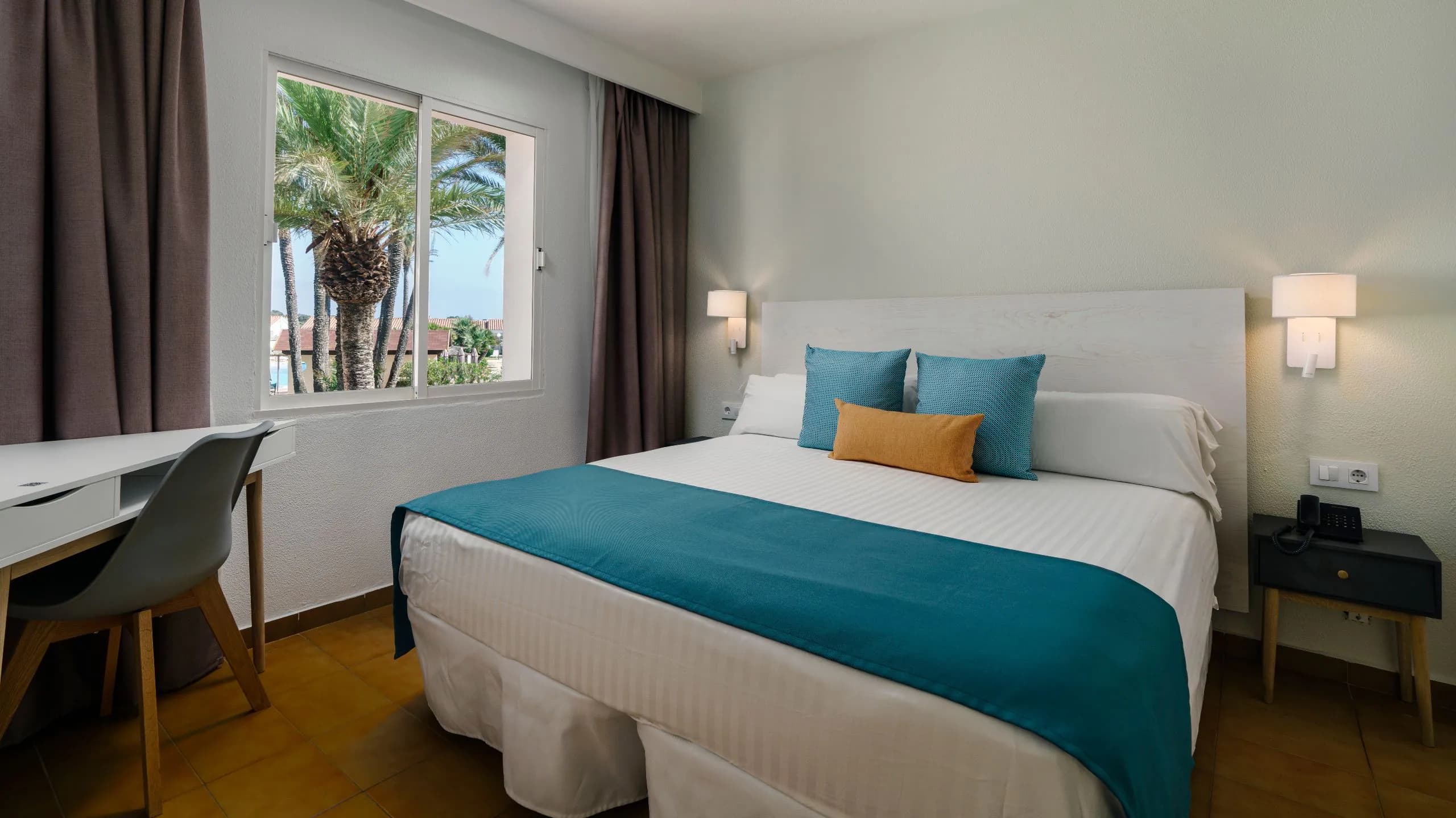 AluaSun Mediterraneo - Image 3