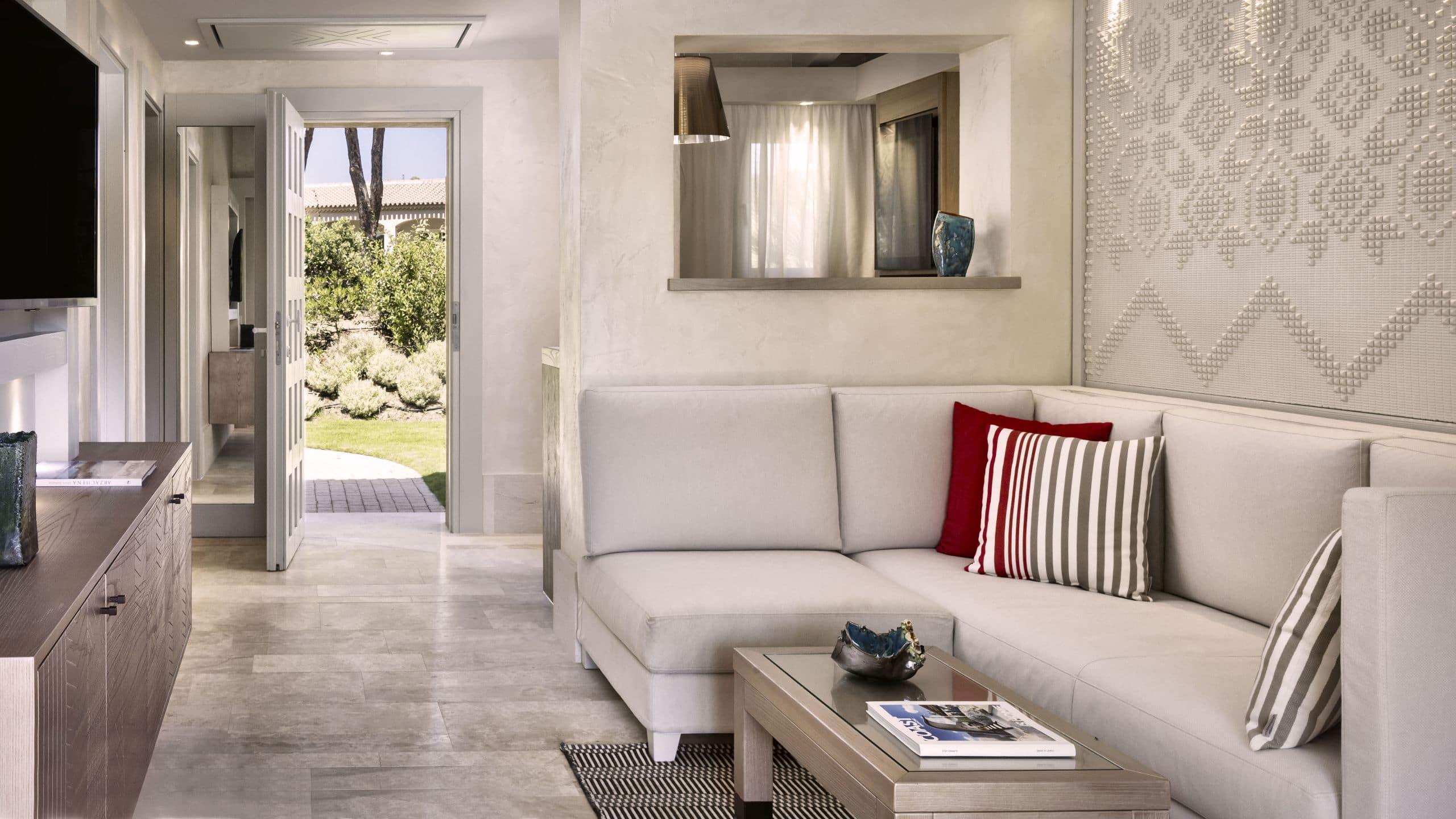 Laguna View Suite - Image 7