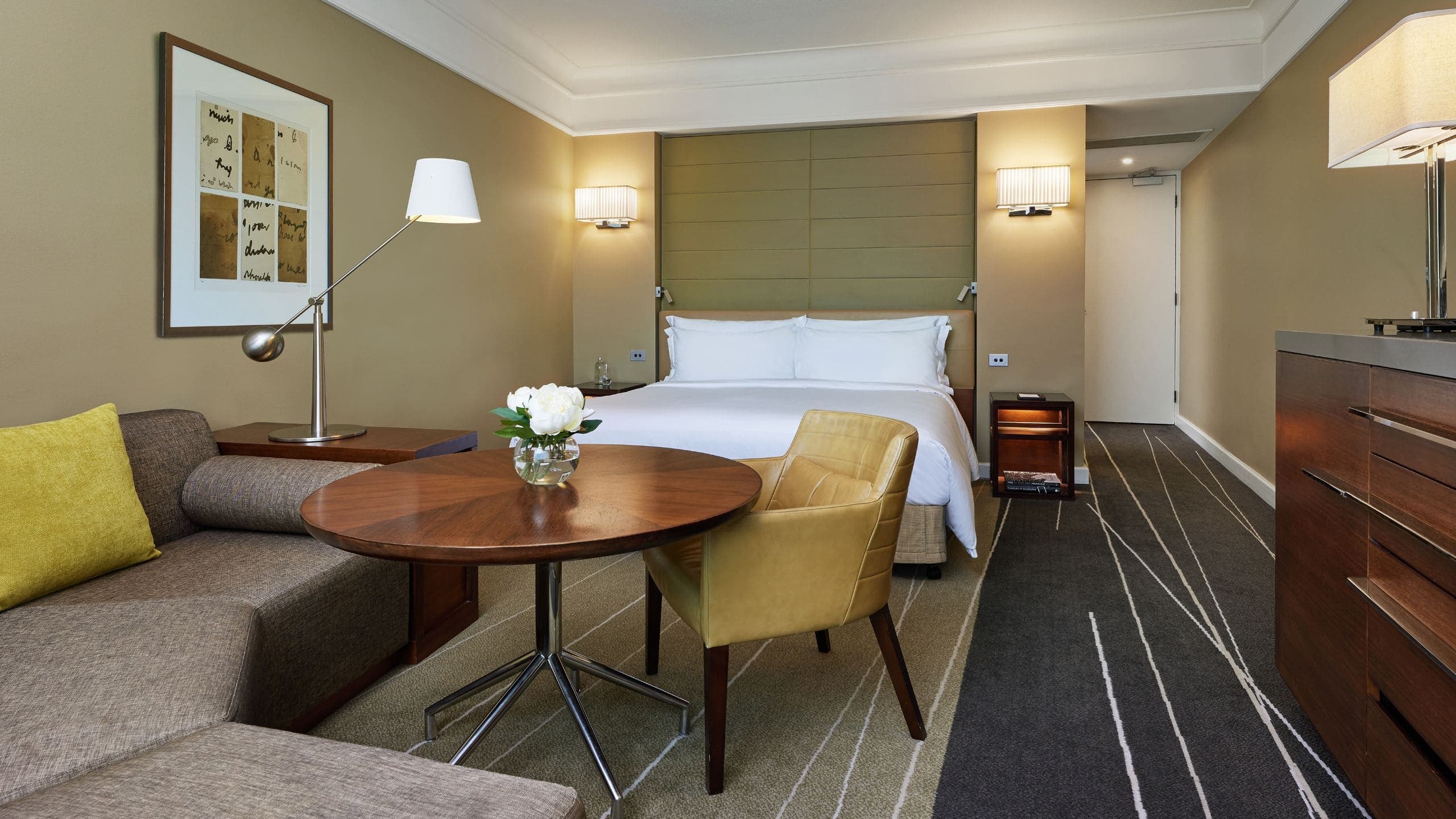 1 King Bed - Image 1