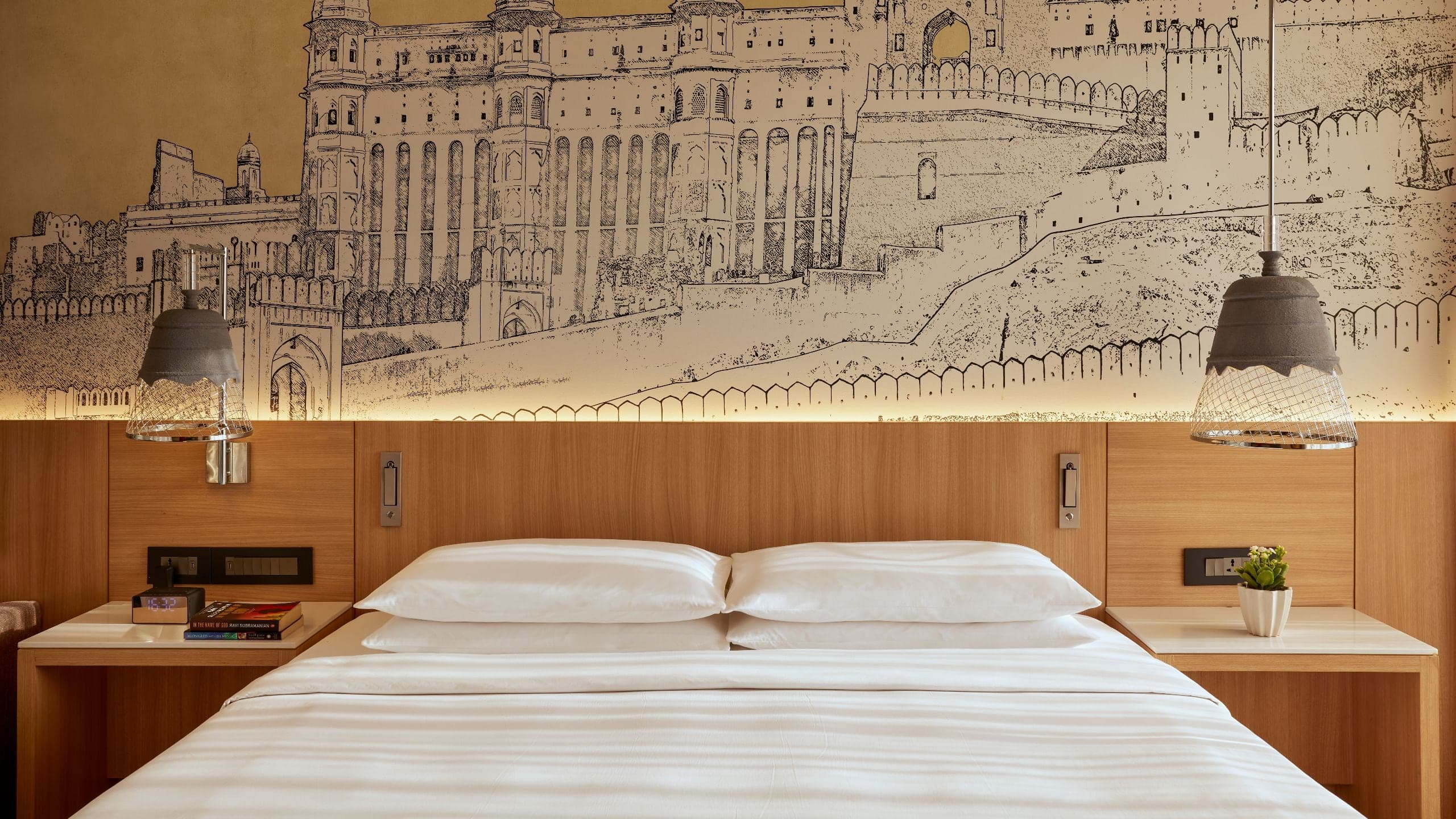 1 King Bed - Image 5