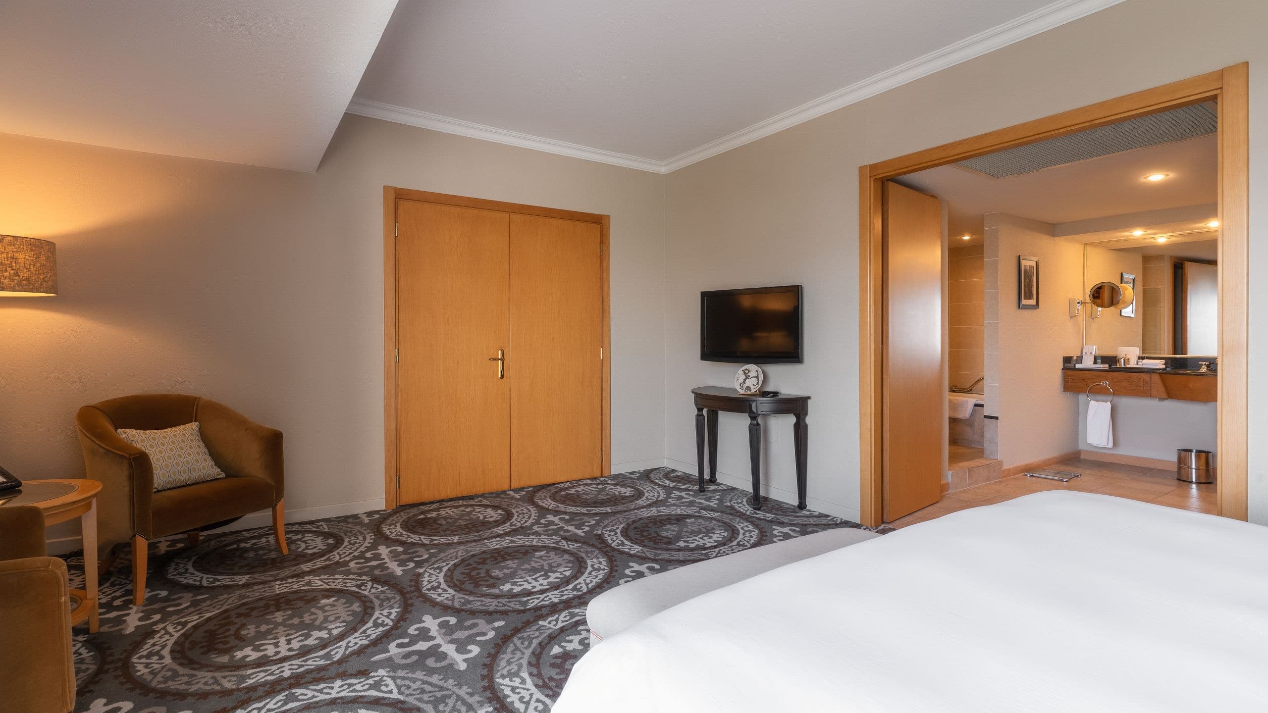 Executive Suite King - Image 3