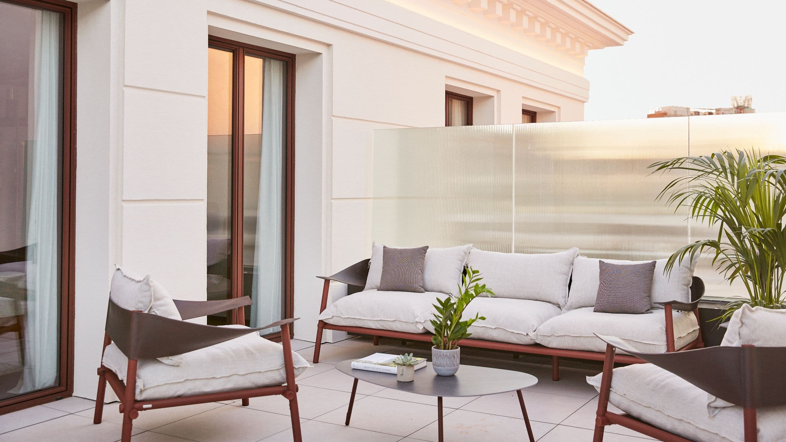Junior Suite with Terrace - Image 3