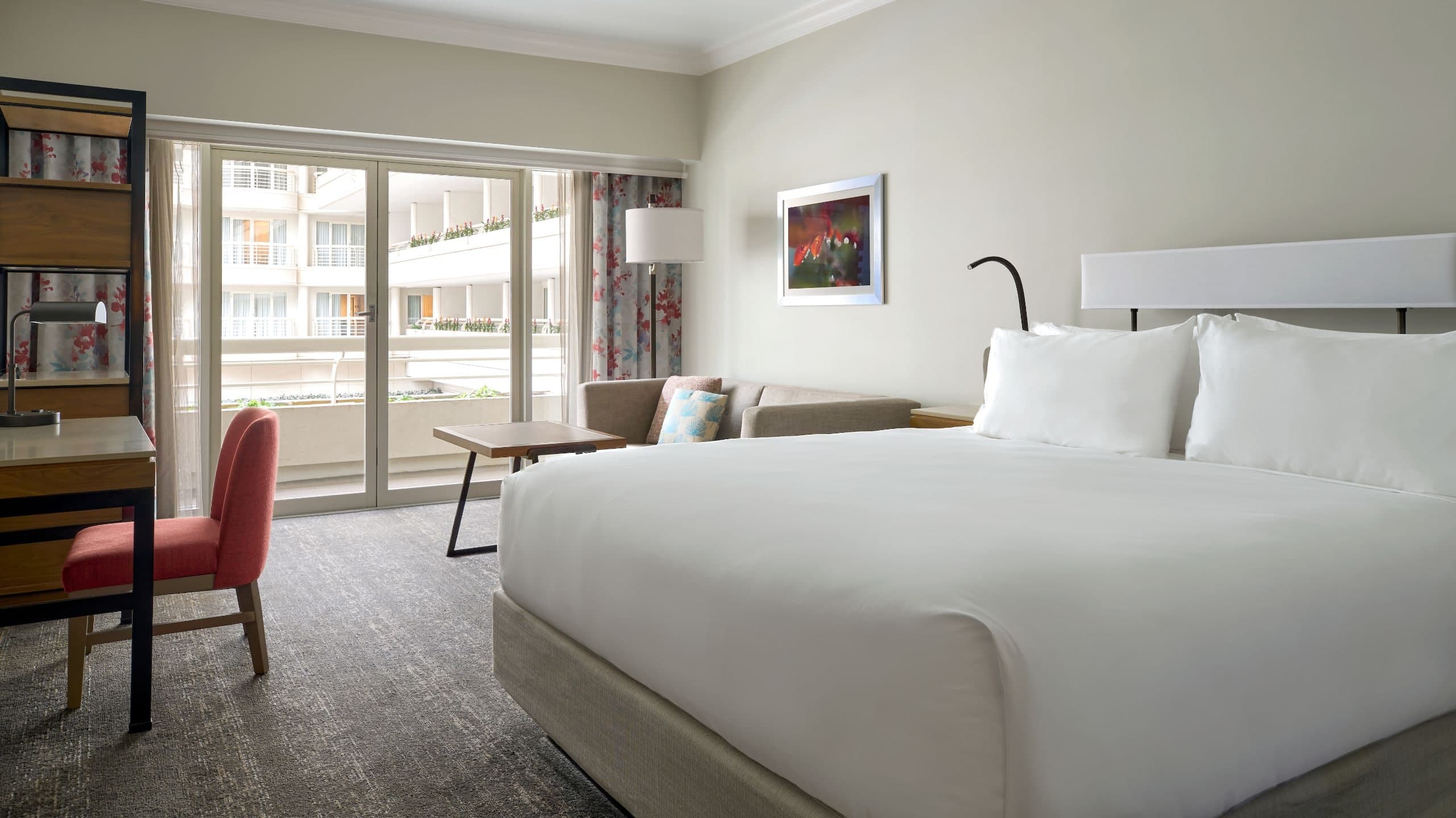 1 King Bed - Image 1