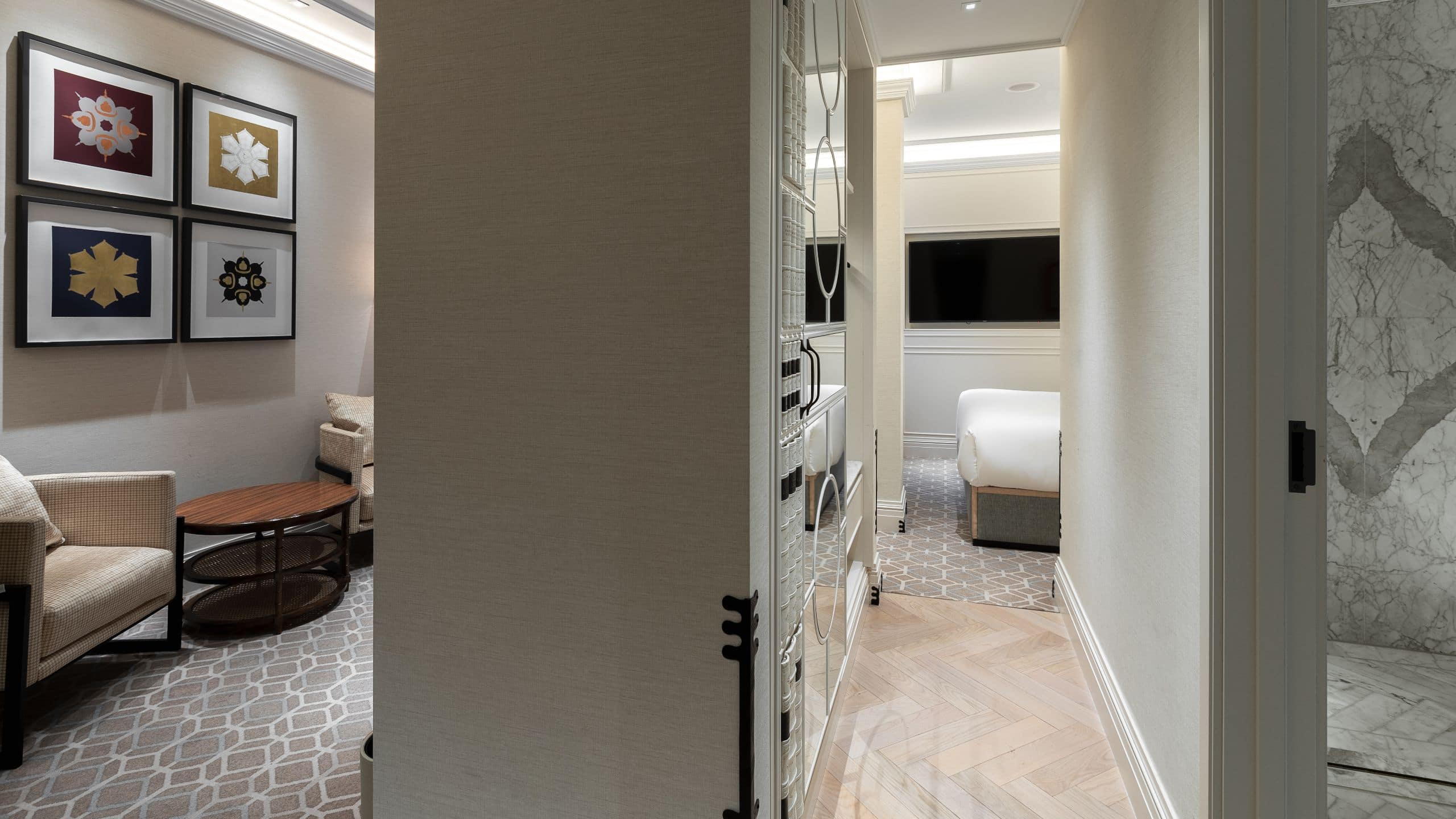 Koestler Suite With 1 King Bed - Image 5