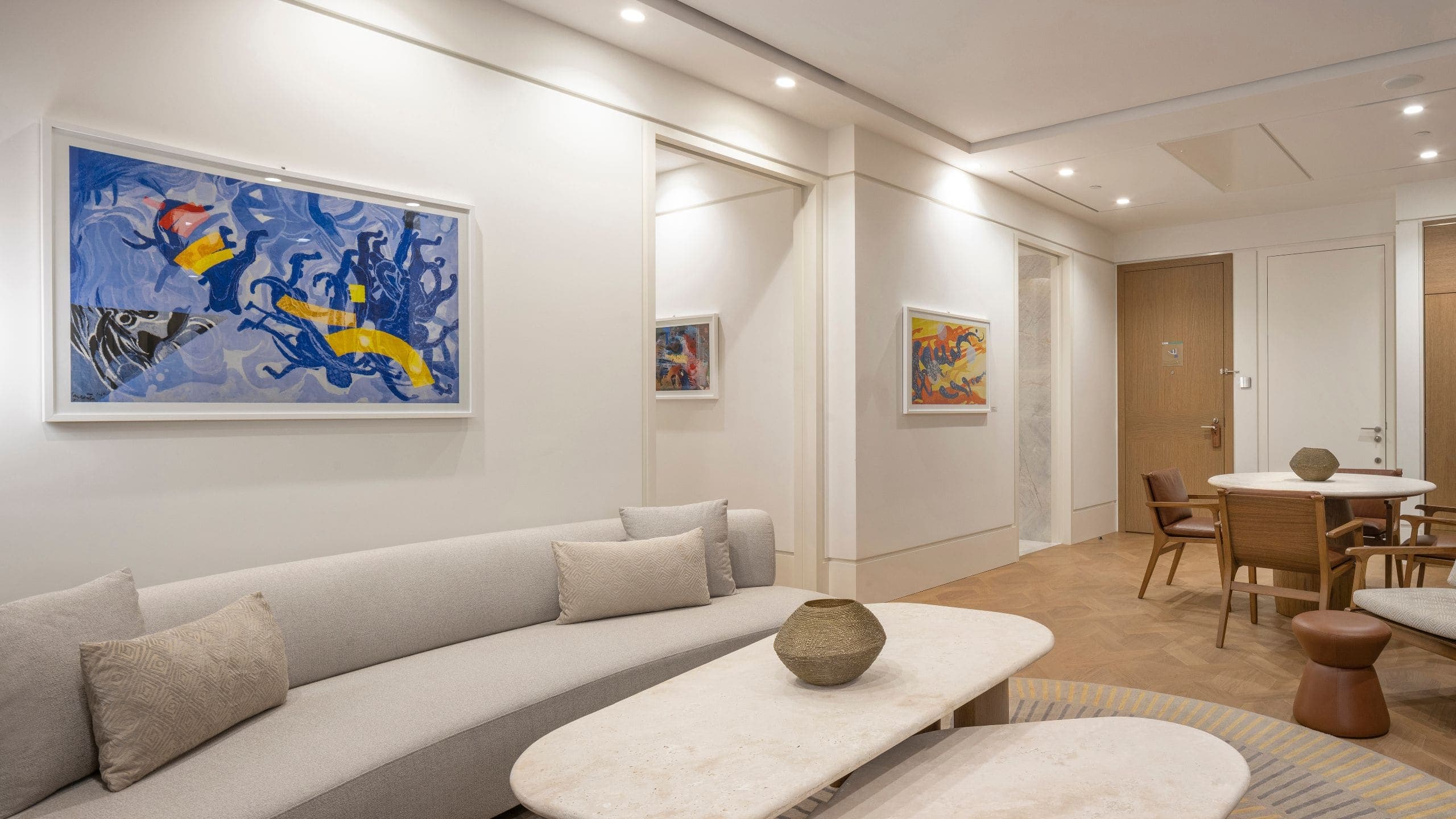 Grand Suite with balcony - Image 6