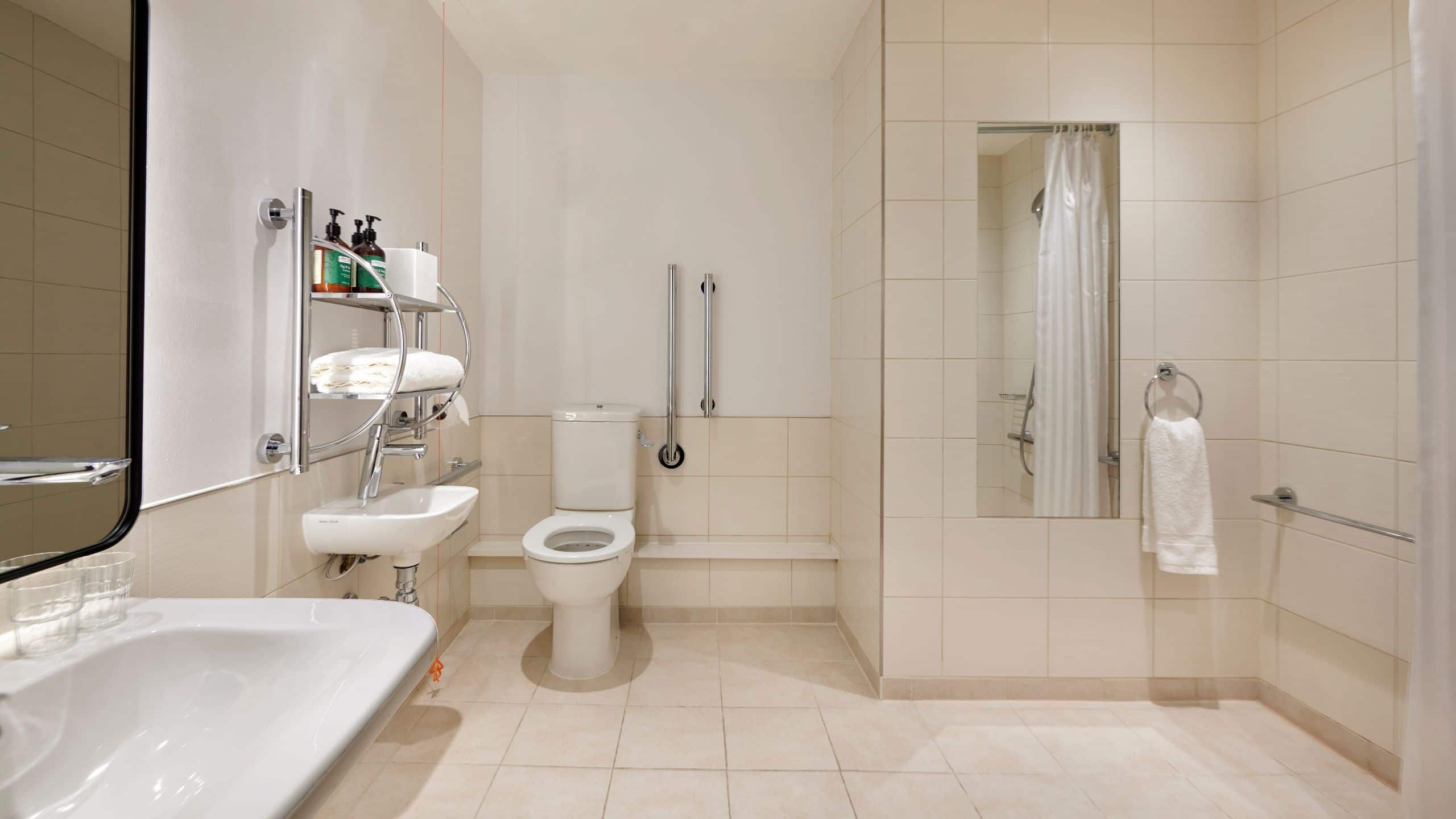 Hyatt House London Stratford - Image 4