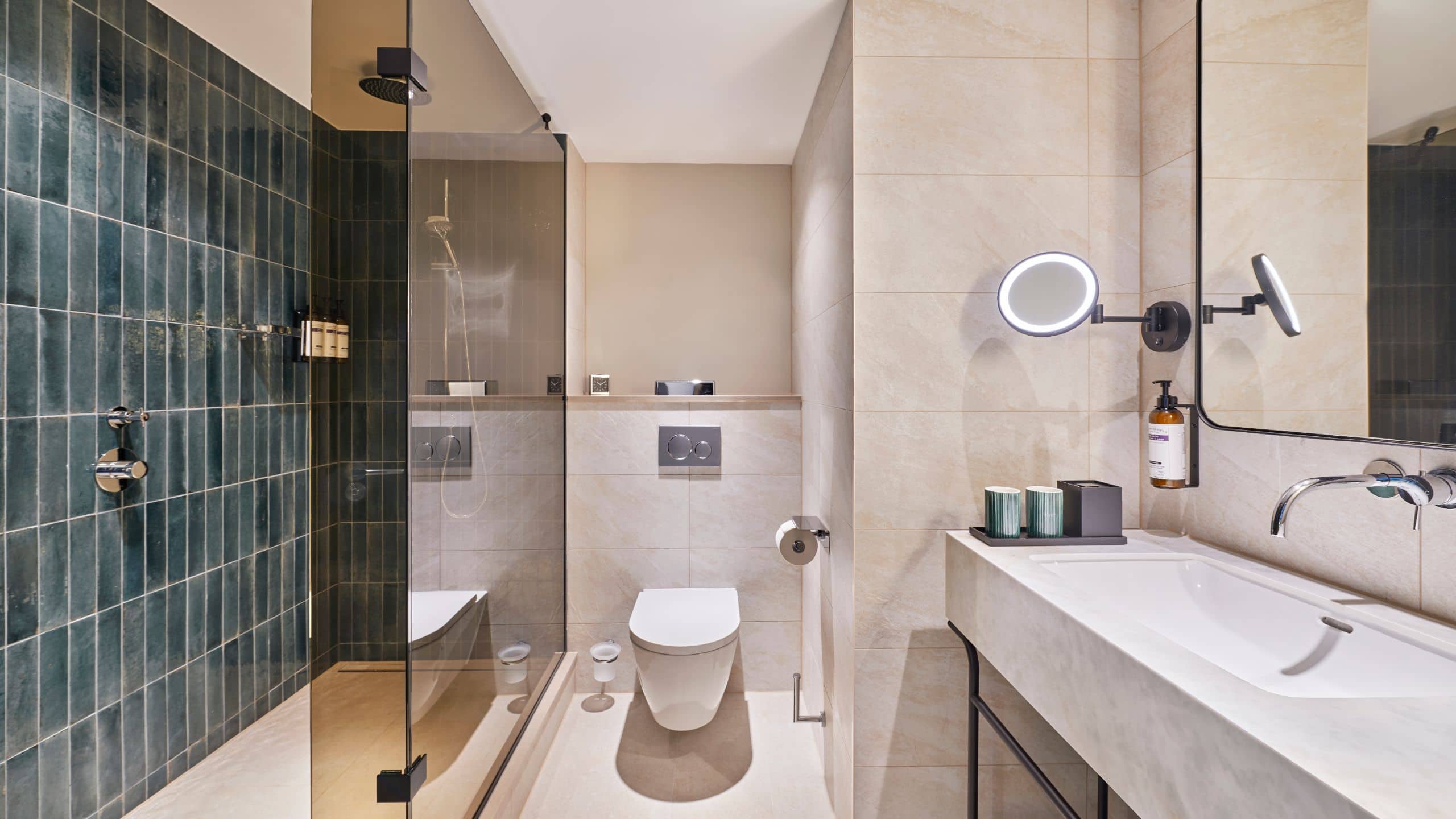 1 King Bed - Image 5