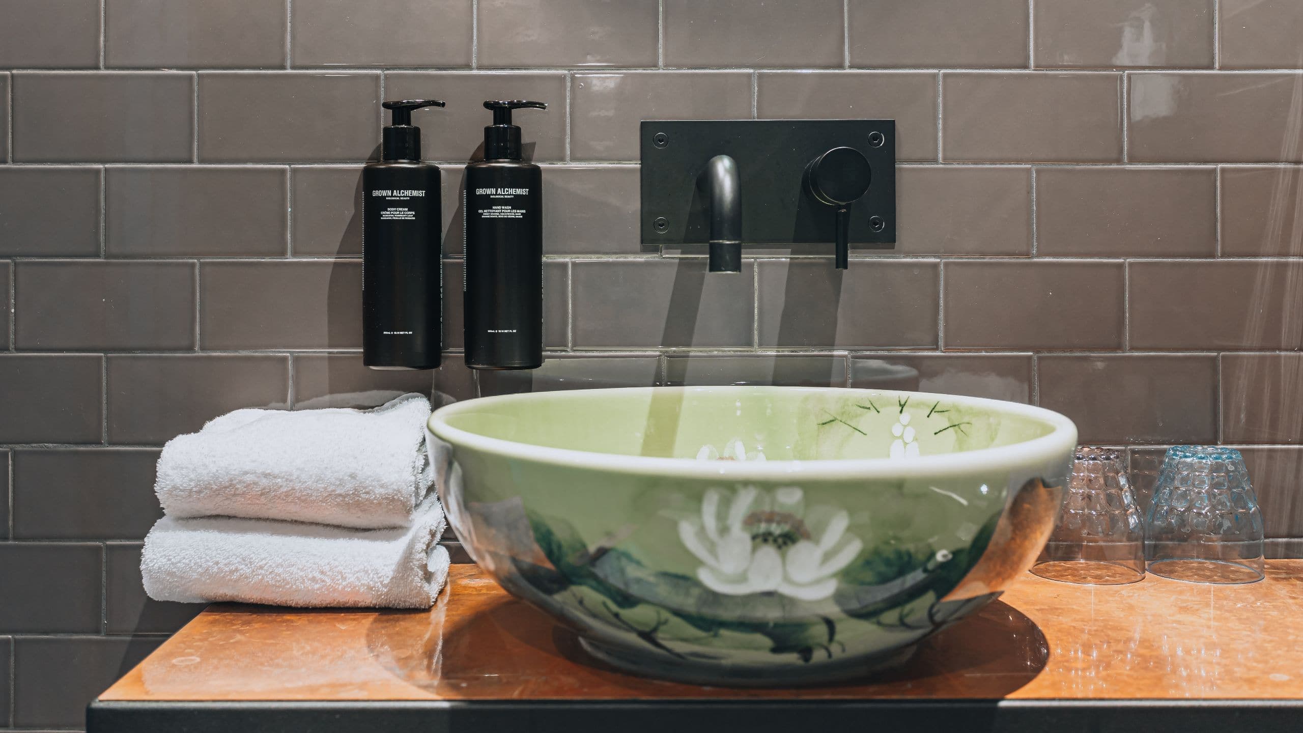 1 Double Bed Room - Image 5