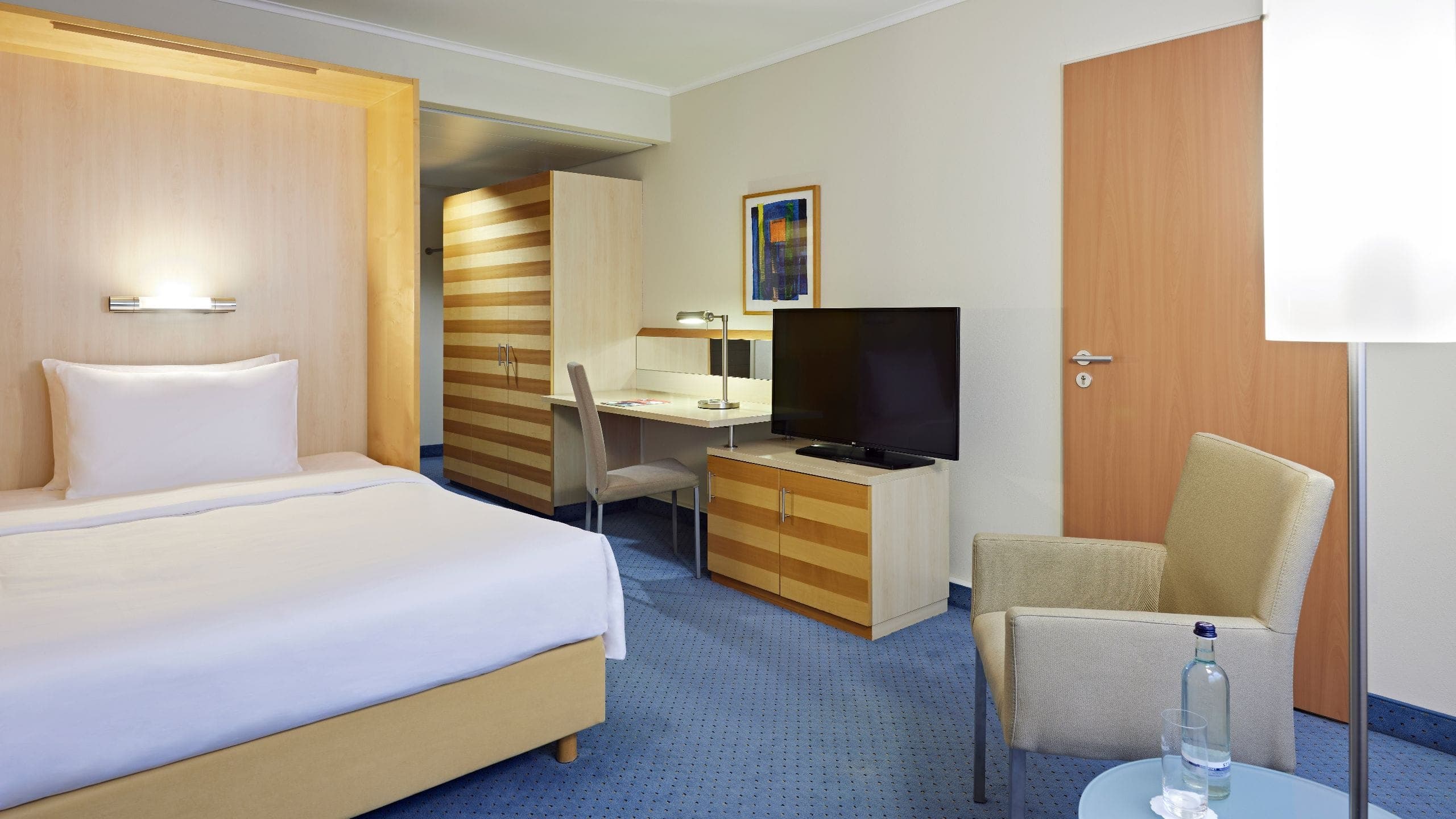 1 Double Bed - Image 1