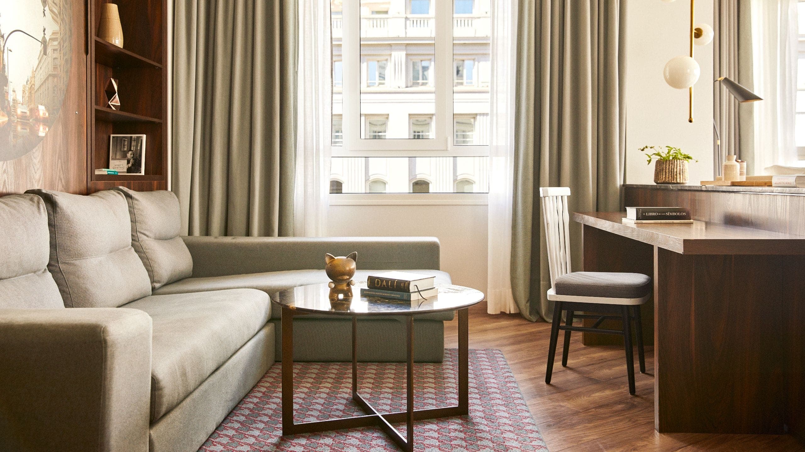 Hyatt Centric Gran Via Madrid - Image 4