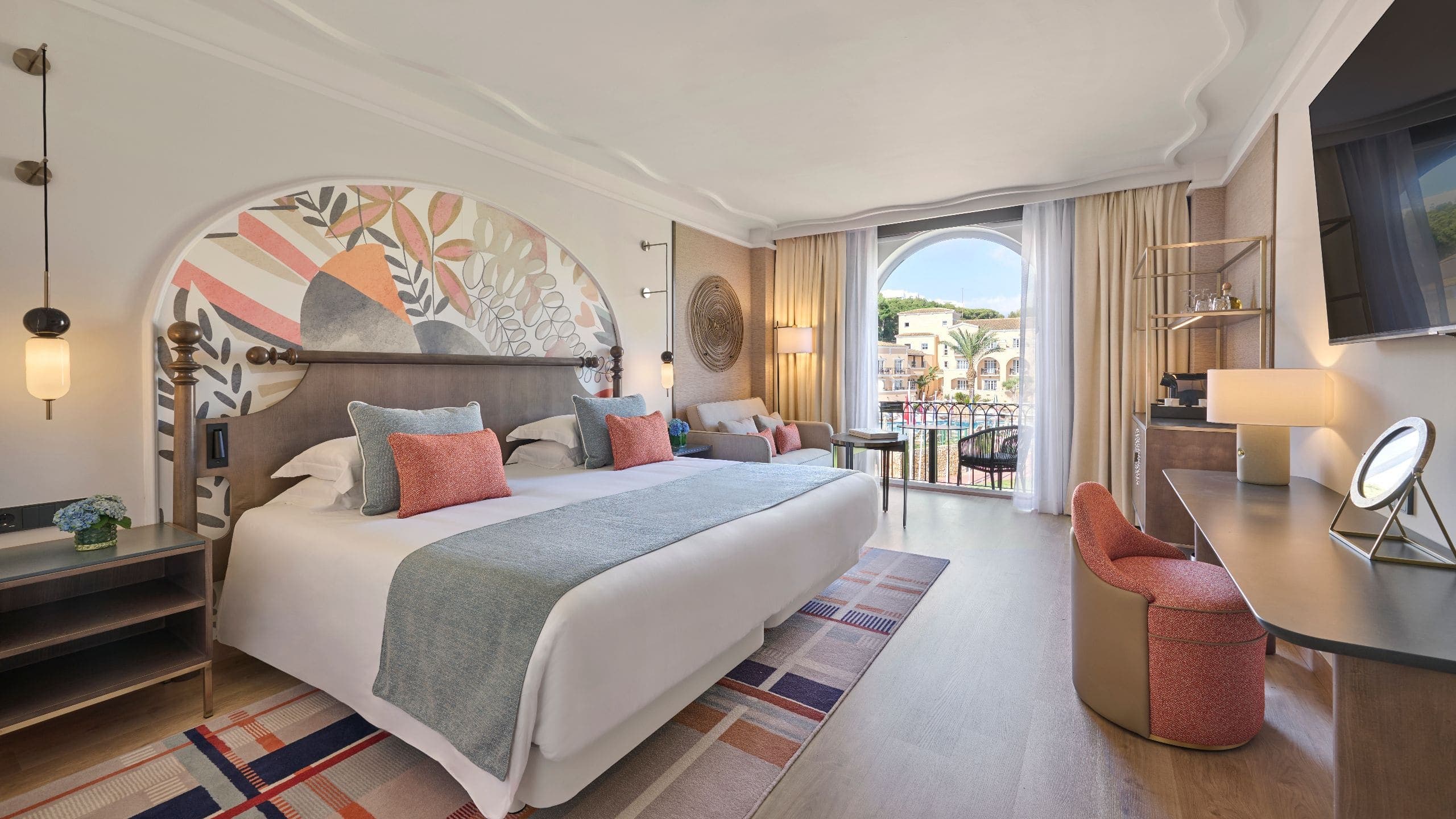 1 King Bed - Image 2